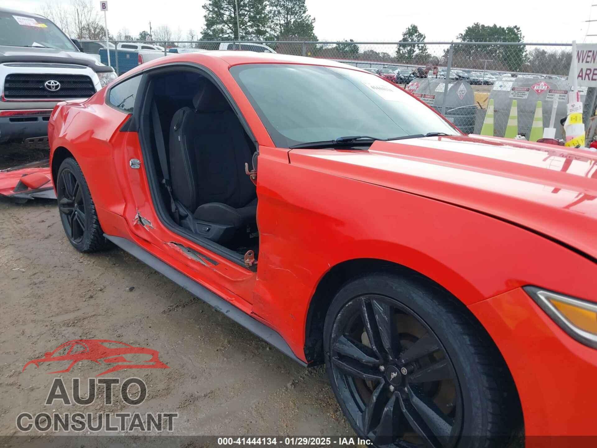 FORD MUSTANG 2015 - 1FA6P8TH0F5347268