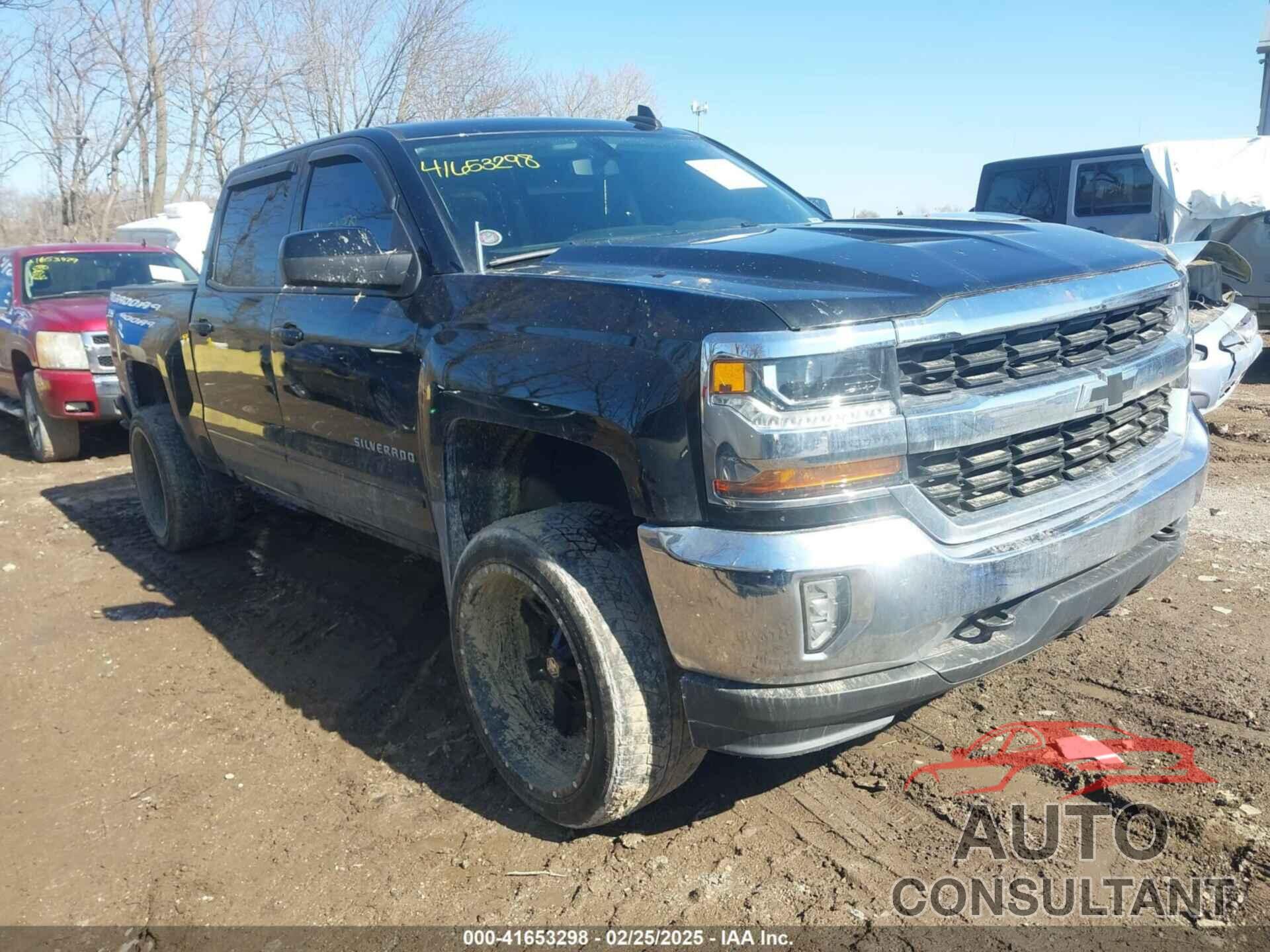 CHEVROLET SILVERADO 1500 2018 - 3GCUKREC1JG164597