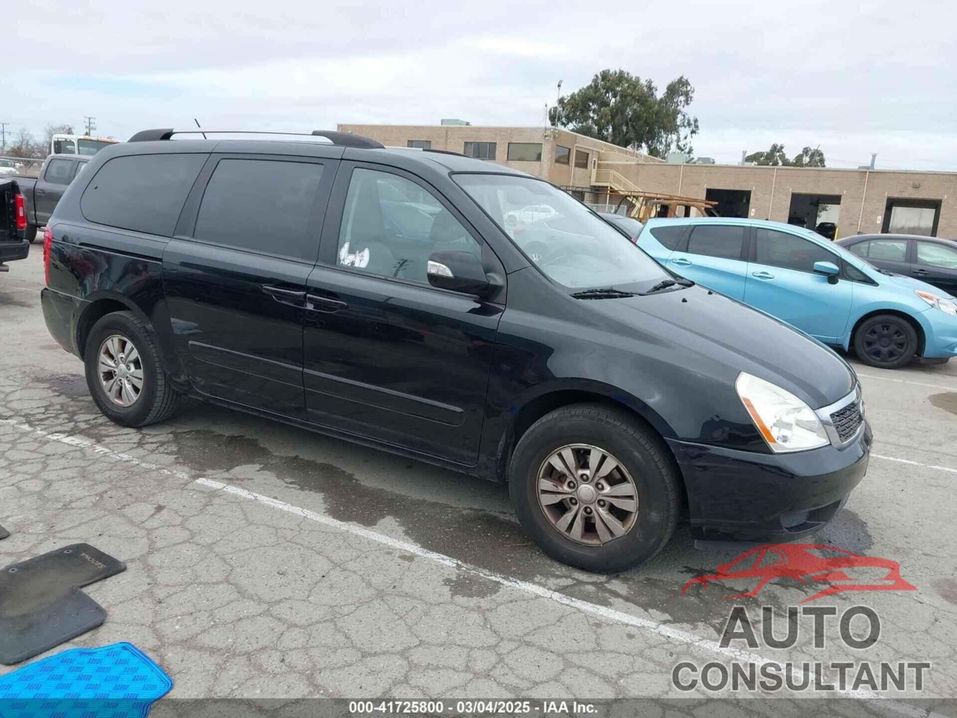 KIA SEDONA 2012 - KNDMG4C78C6502141