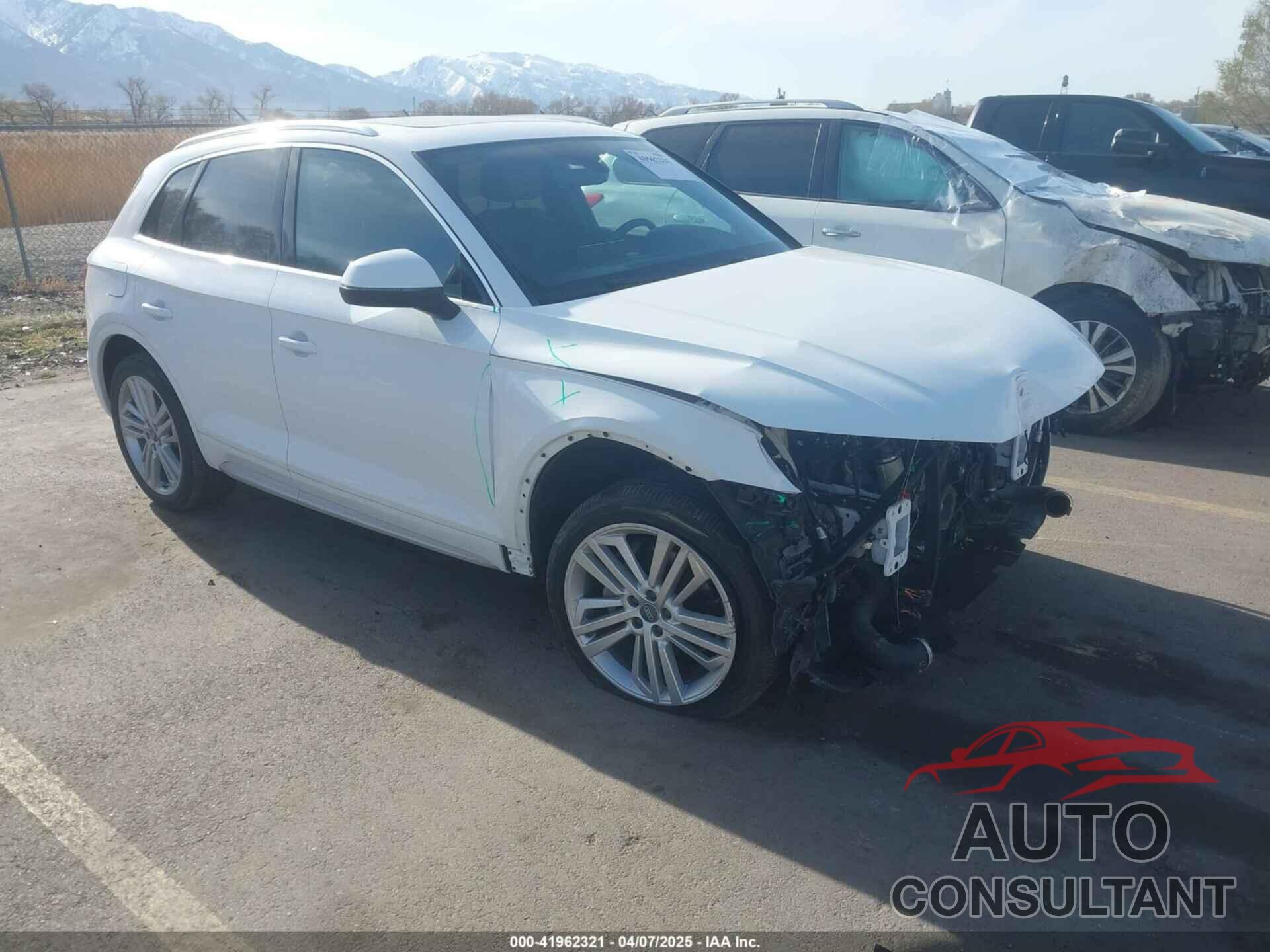 AUDI Q5 2018 - WA1CNAFYXJ2027305