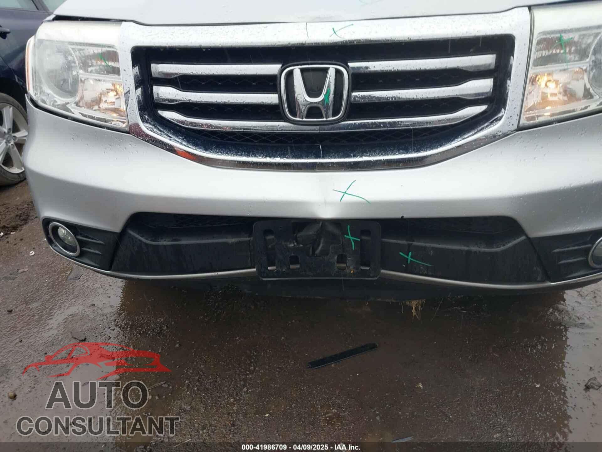 HONDA PILOT 2014 - 5FNYF4H53EB045211
