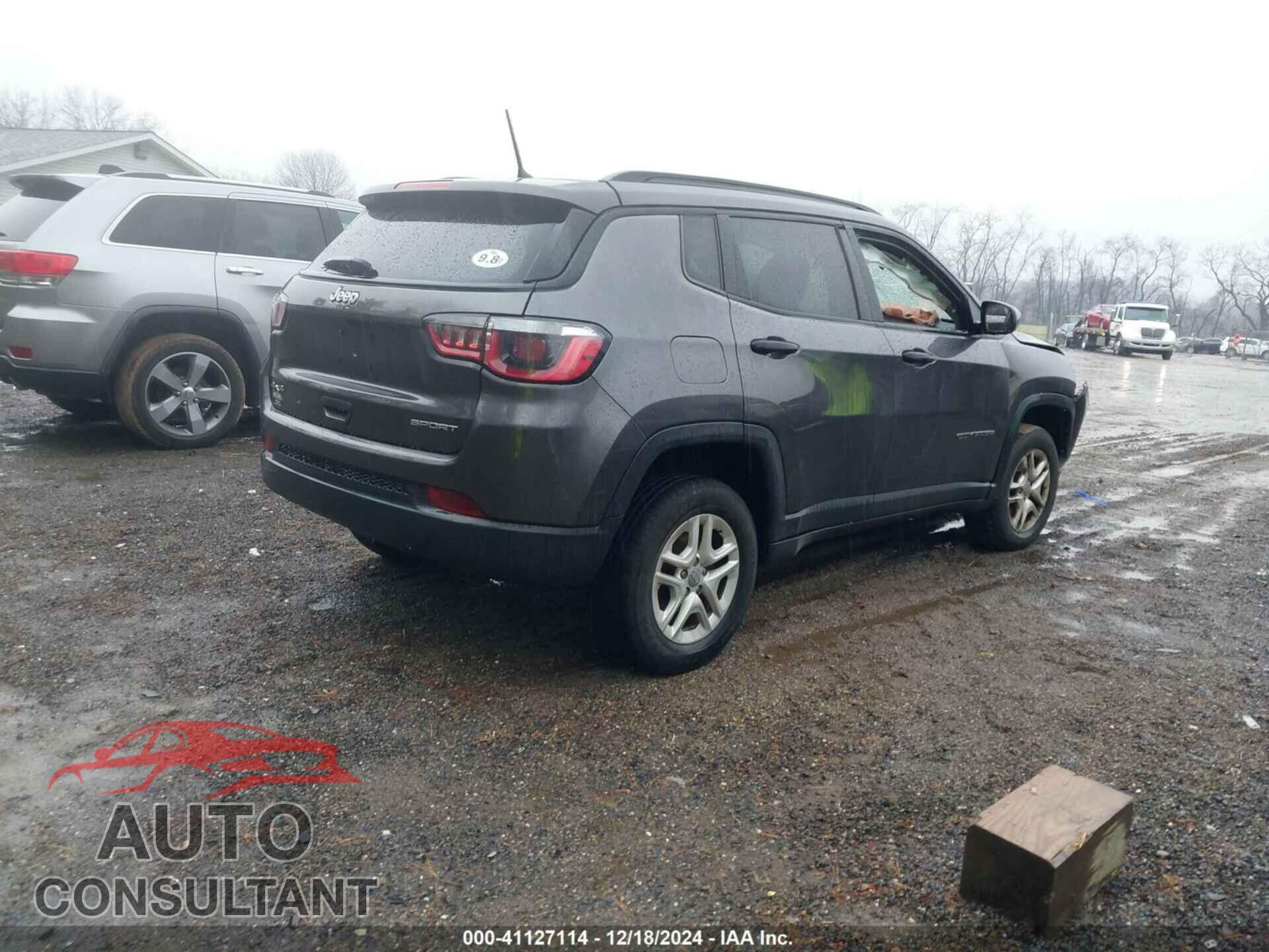 JEEP COMPASS 2017 - 3C4NJDAB9HT597030