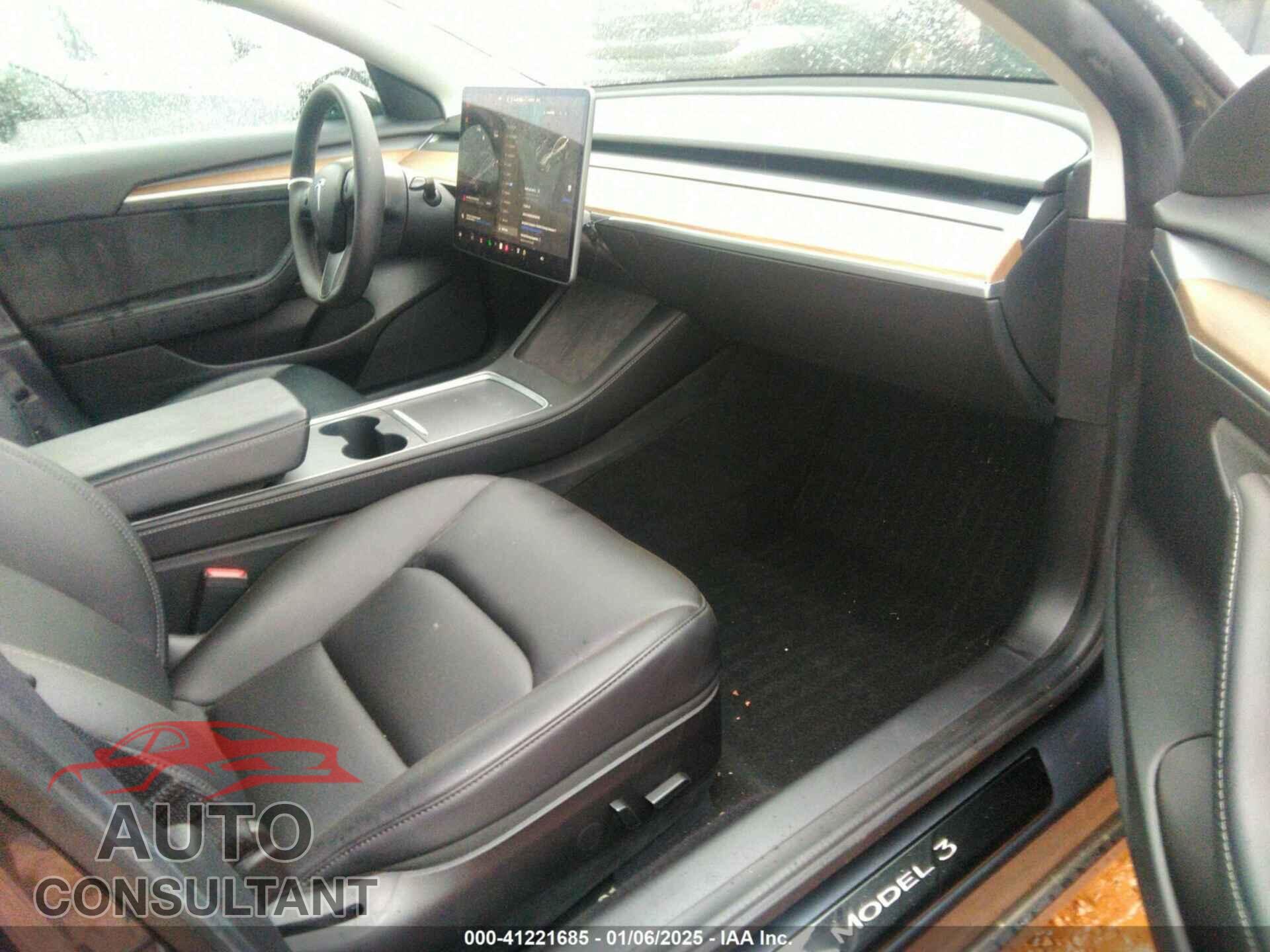 TESLA MODEL 3 2021 - 5YJ3E1EBXMF061751