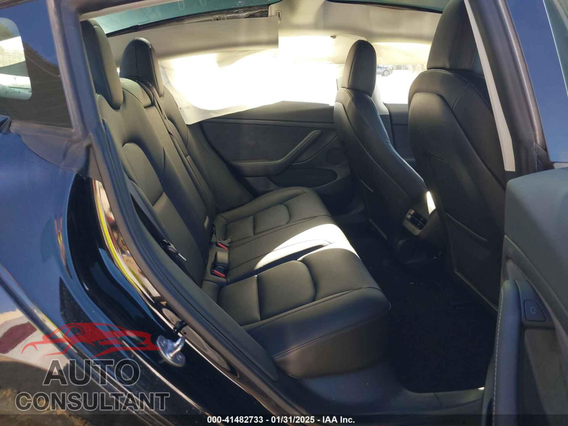 TESLA MODEL 3 2022 - 5YJ3E1EA6NF321474