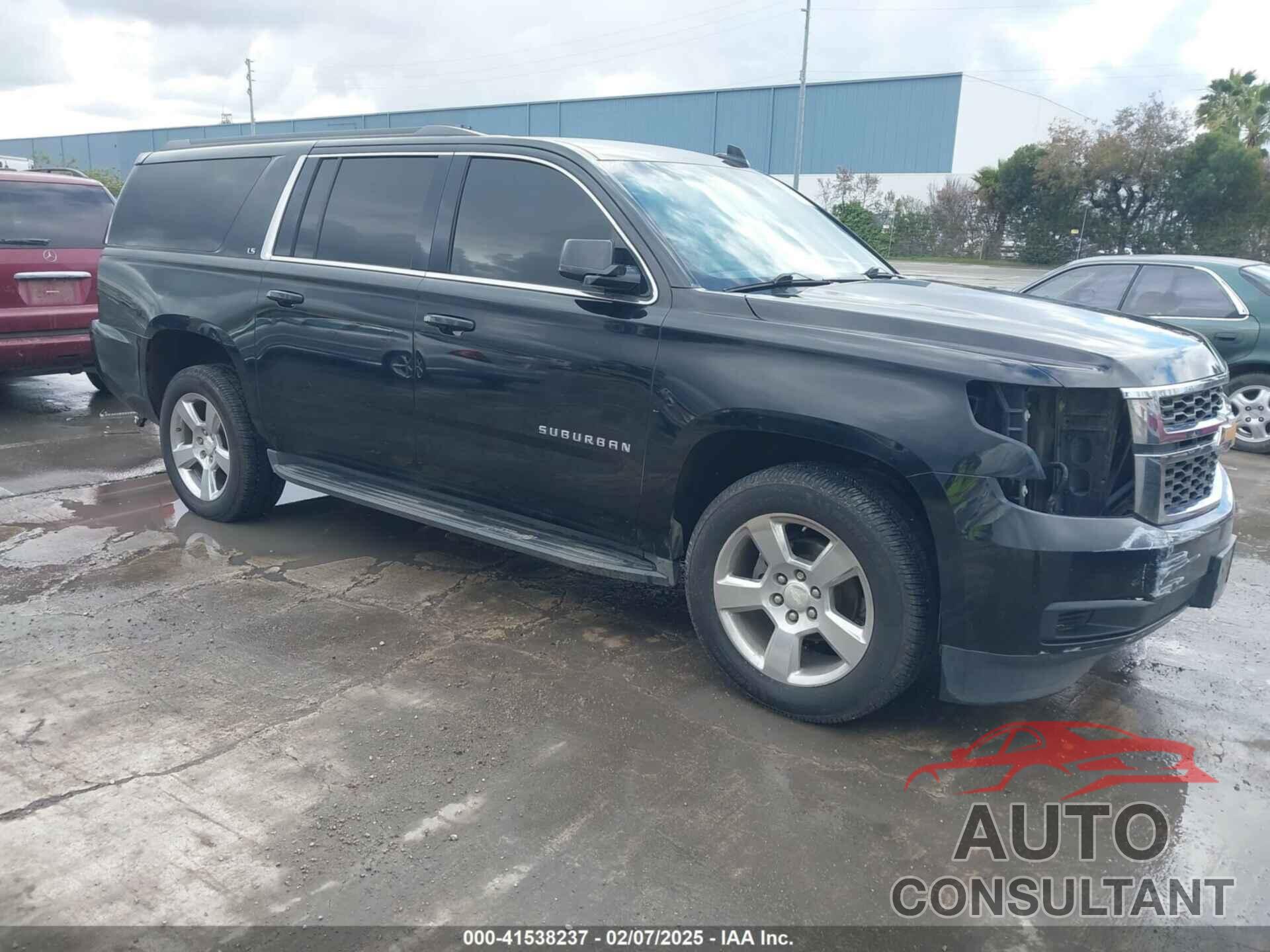 CHEVROLET SUBURBAN 2016 - 1GNSCGKC5GR409883