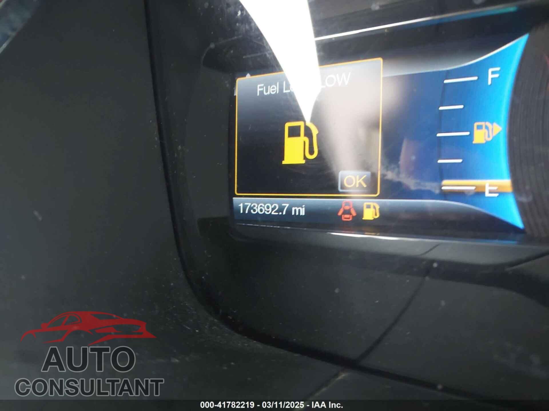FORD TAURUS 2014 - 1FAHP2E99EG175627