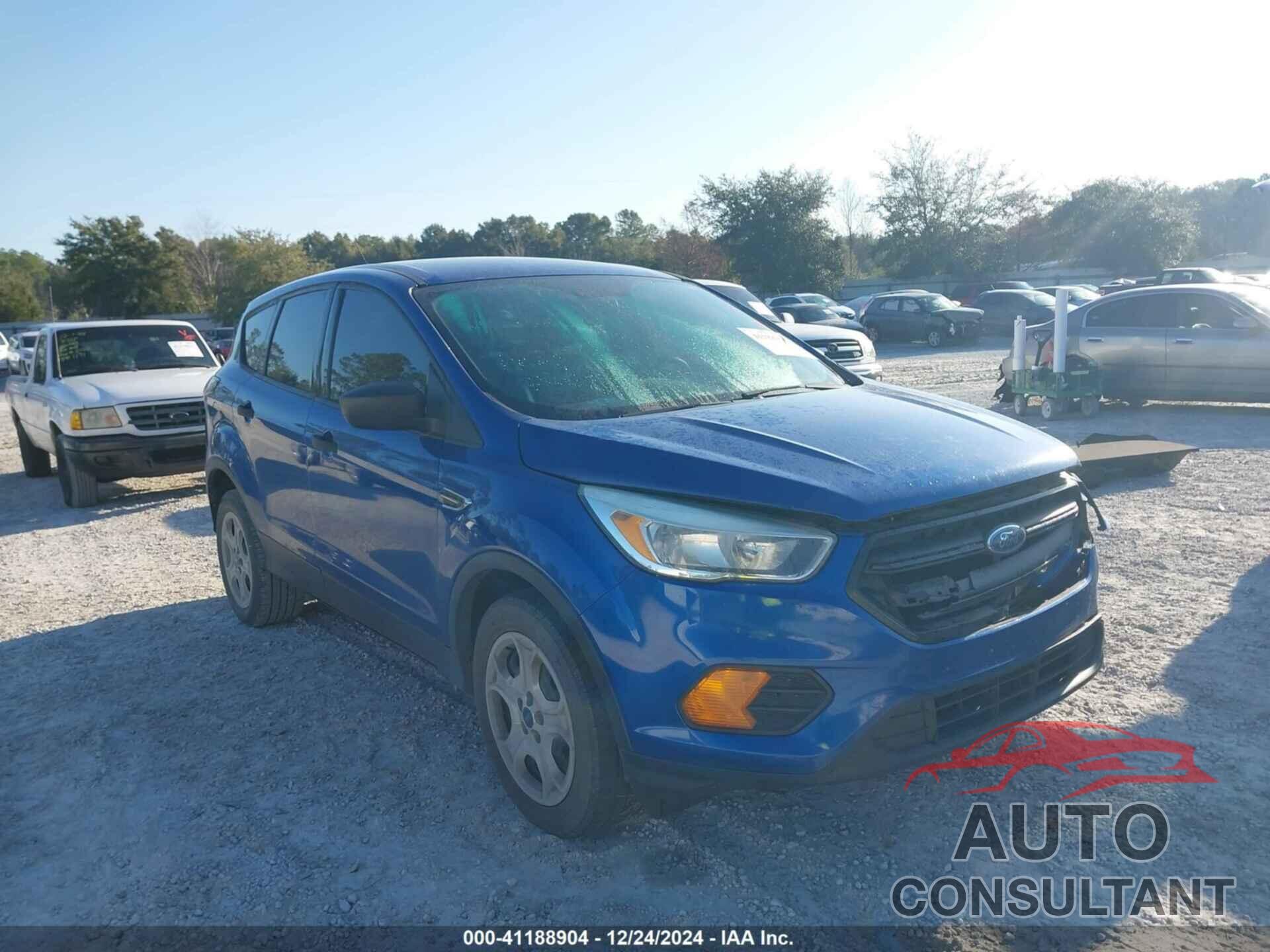 FORD ESCAPE 2017 - 1FMCU0F7XHUA10119