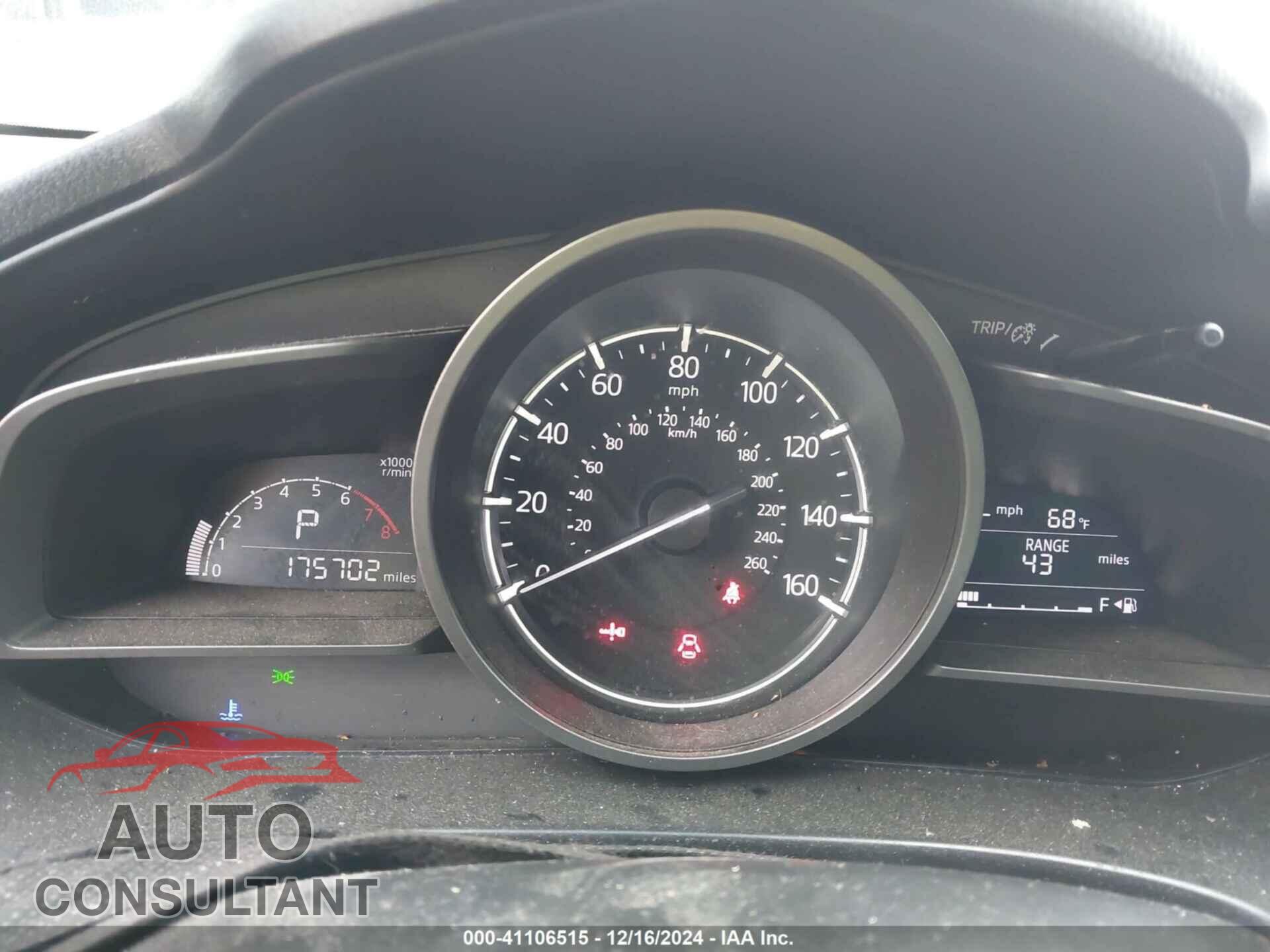 MAZDA 3 2018 - 3MZBN1V32JM201543