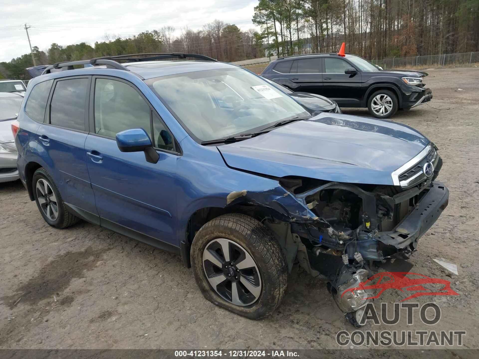 SUBARU FORESTER 2017 - JF2SJAGC2HH567482