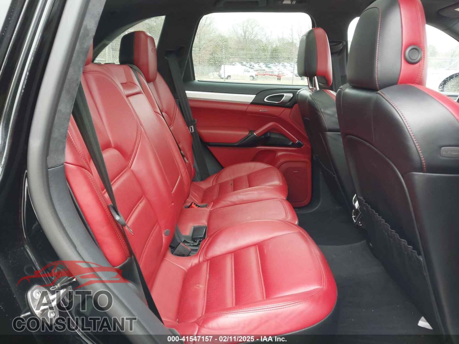 PORSCHE CAYENNE 2018 - WP1AD2A28JLA80151