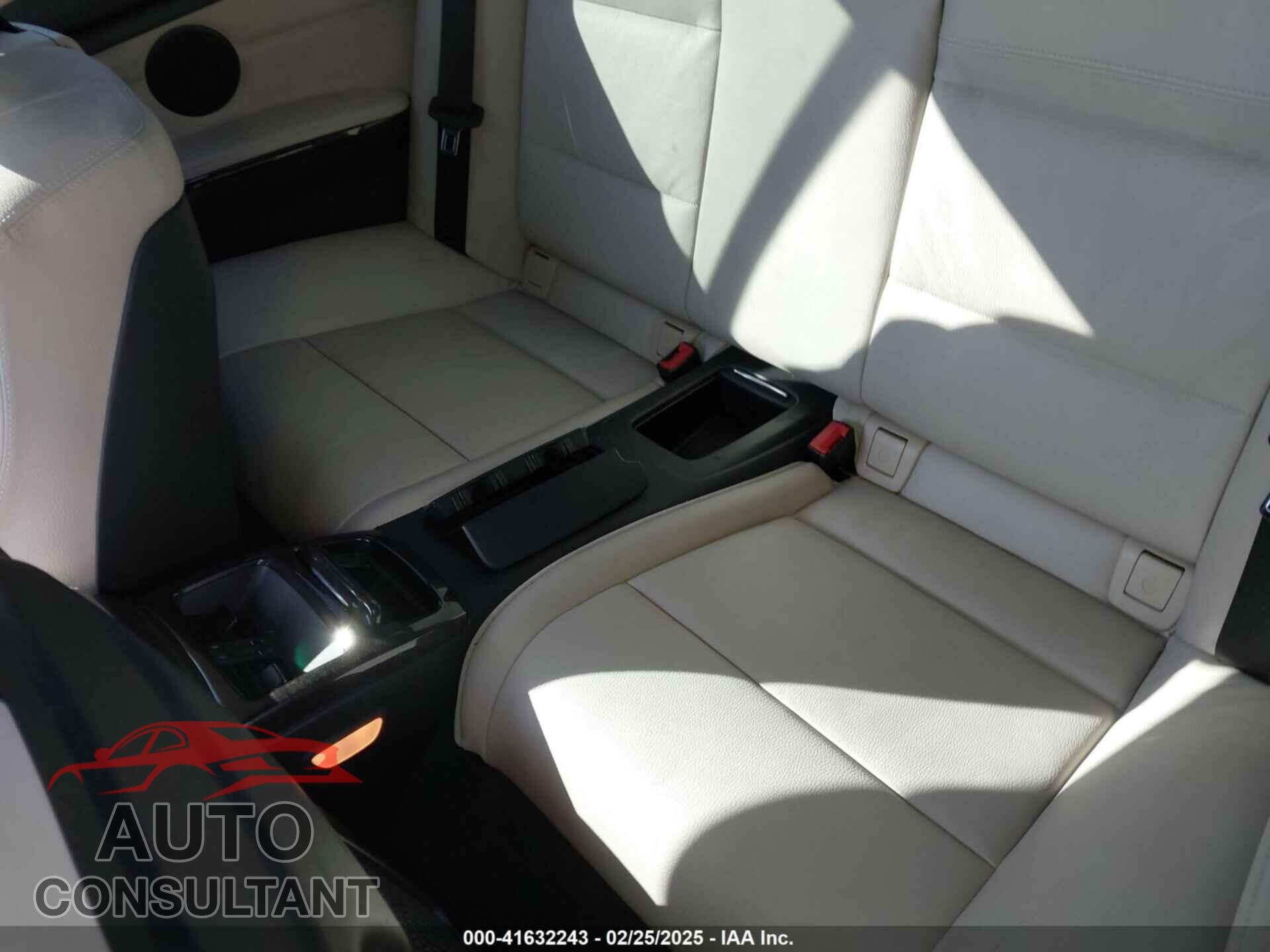 BMW 335I 2012 - WBADX7C59CE744763