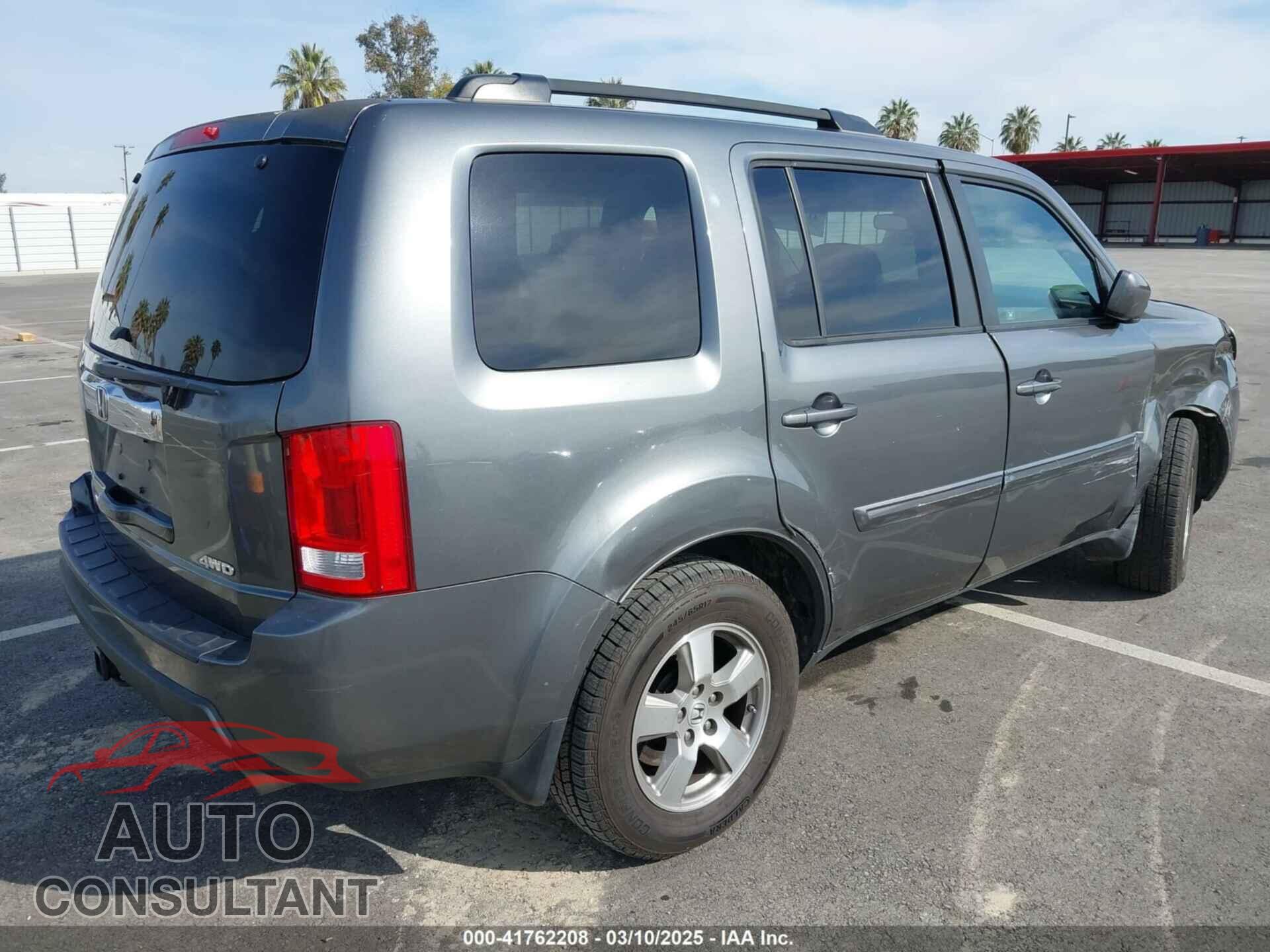 HONDA PILOT 2011 - 5FNYF4H46BB003568