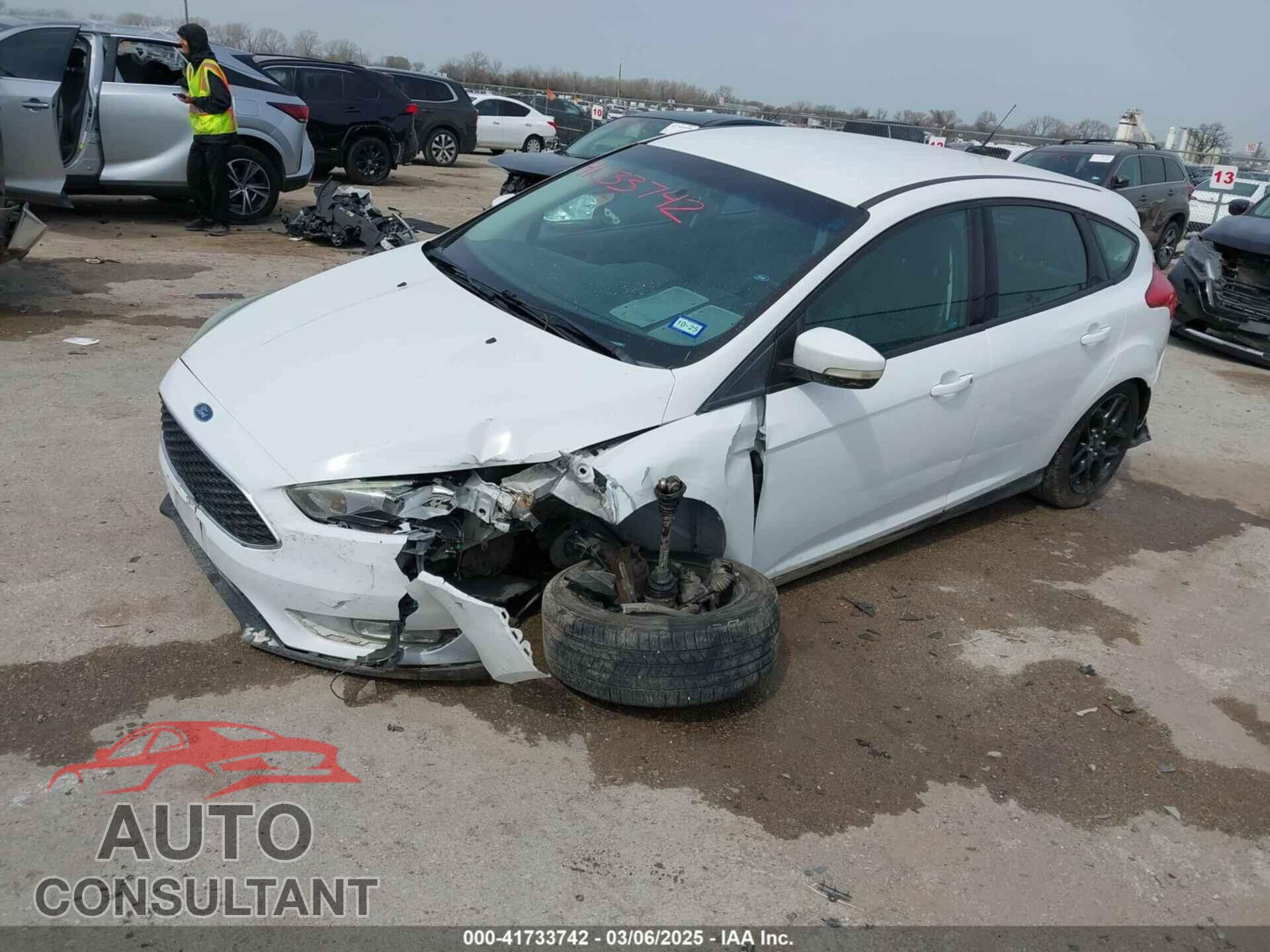 FORD FOCUS 2016 - 1FADP3K25GL255934