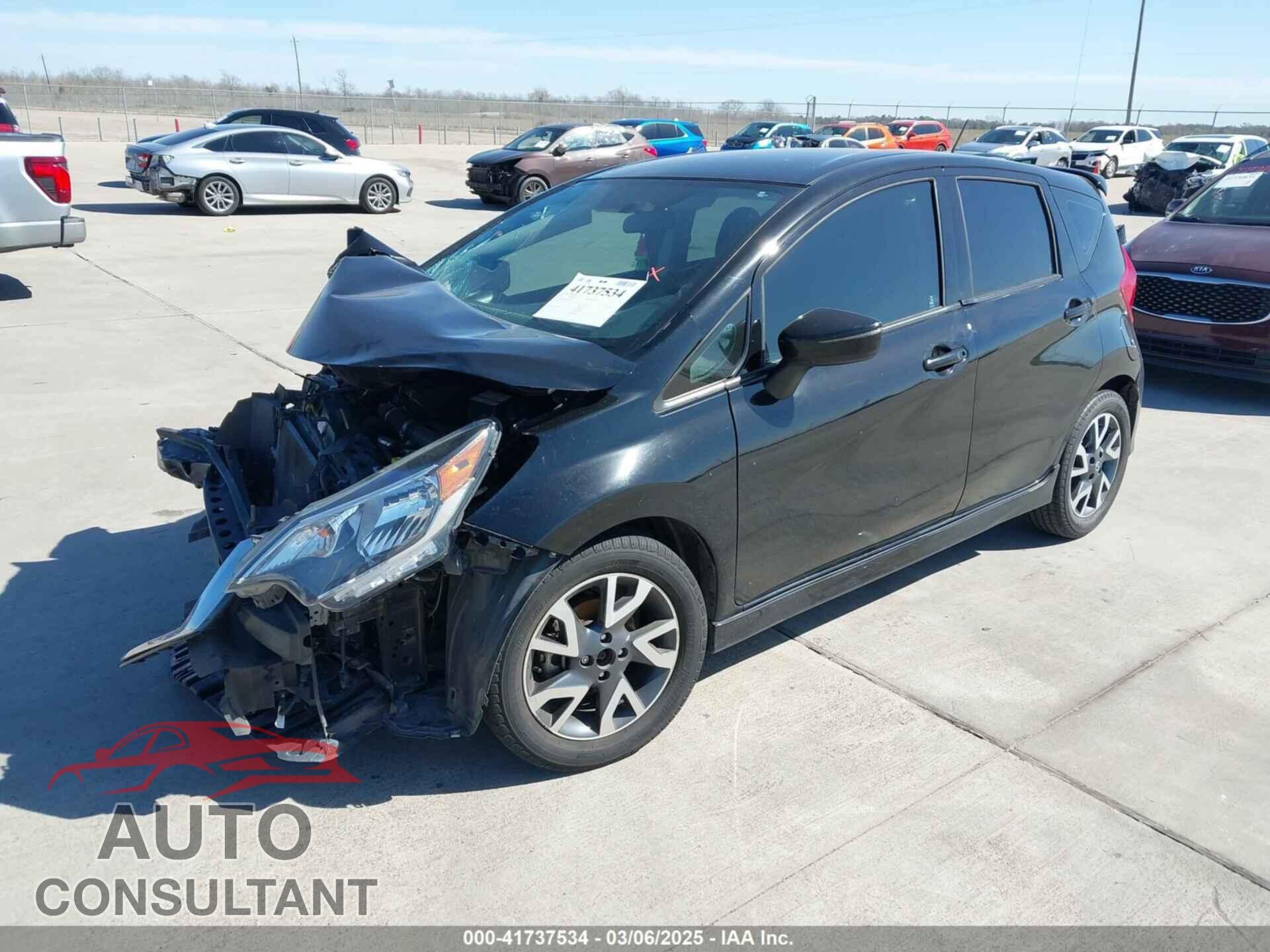 NISSAN VERSA NOTE 2017 - 3N1CE2CP5HL368713