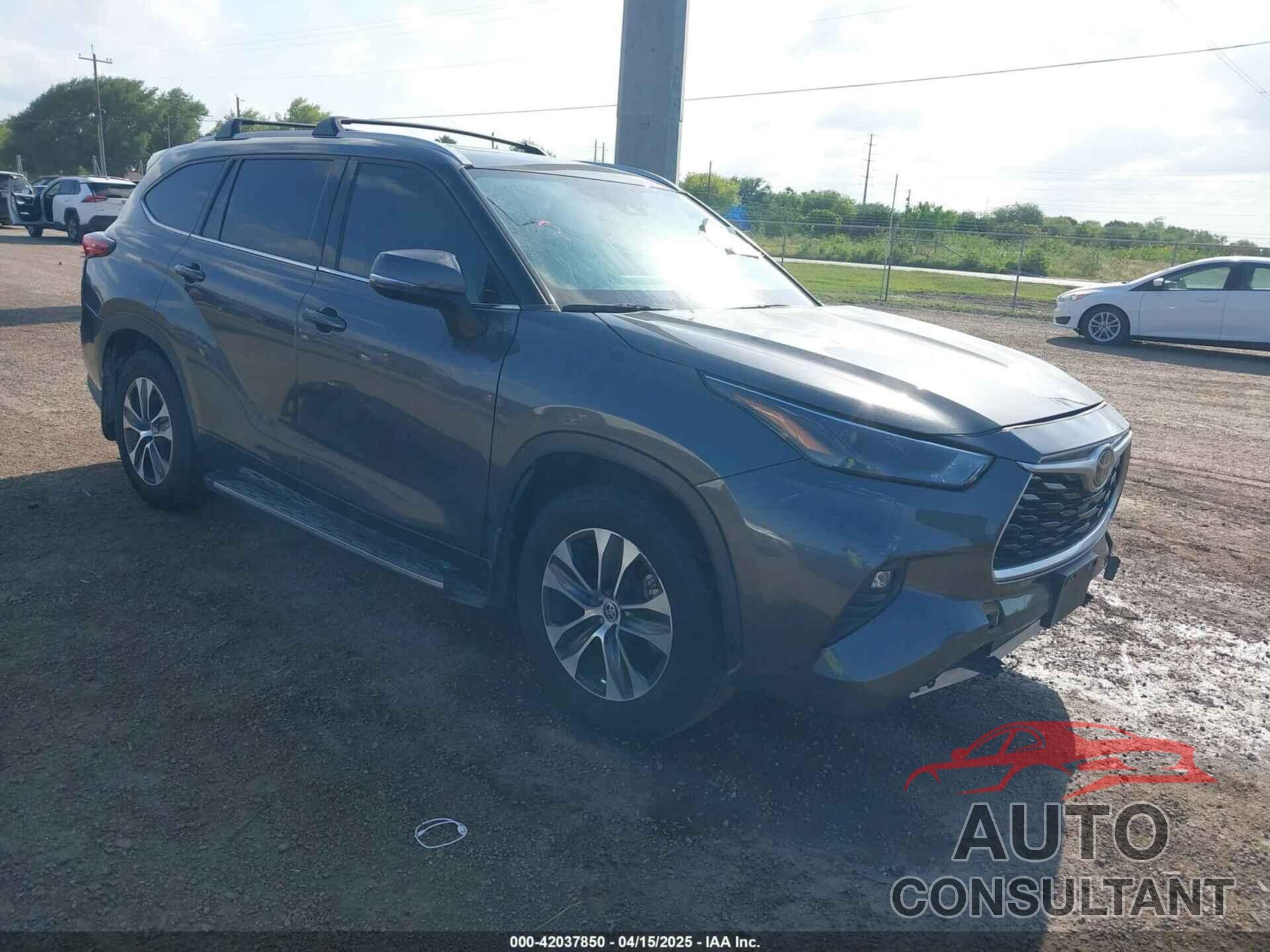 TOYOTA HIGHLANDER 2022 - 5TDGZRAH5NS554538