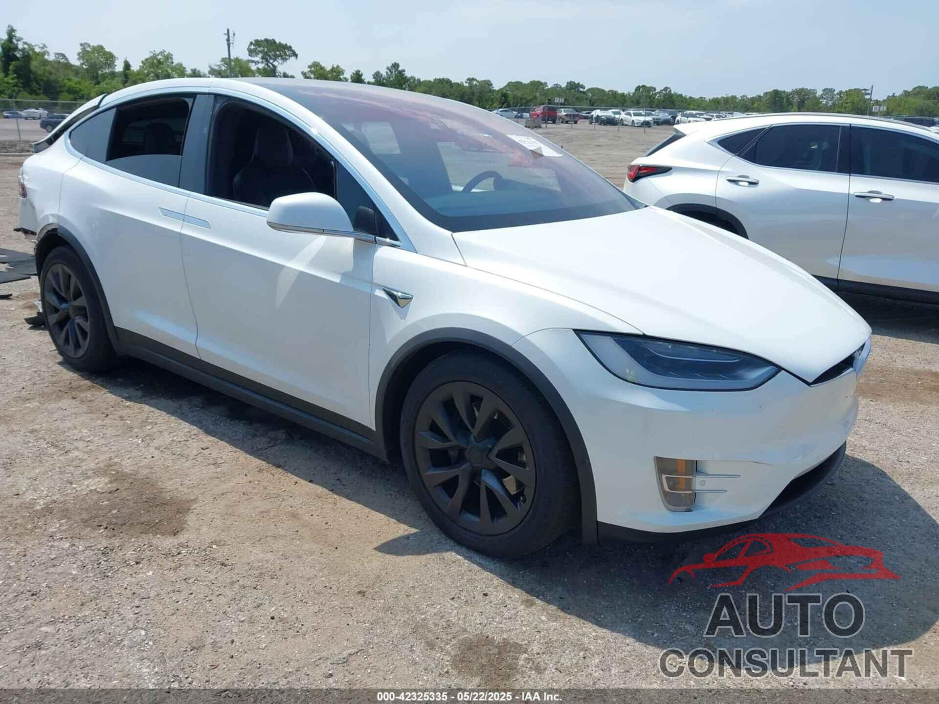 TESLA MODEL X 2016 - 5YJXCBE25GF029372