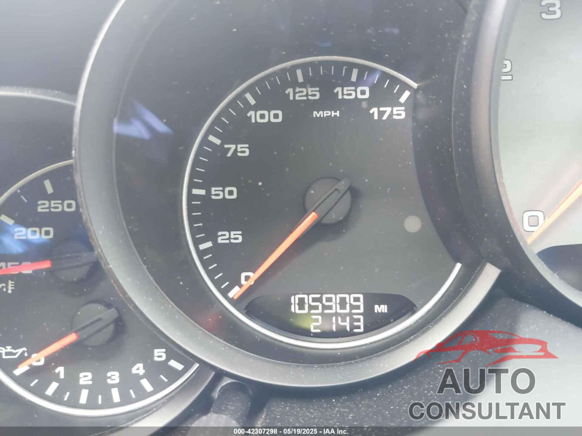 PORSCHE CAYENNE 2017 - WP1AB2A22HLA51972