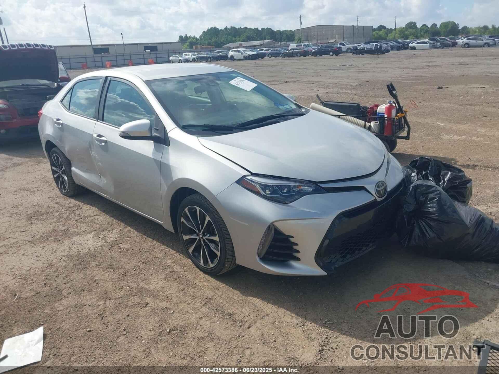 TOYOTA COROLLA 2018 - 5YFBURHE3JP818329