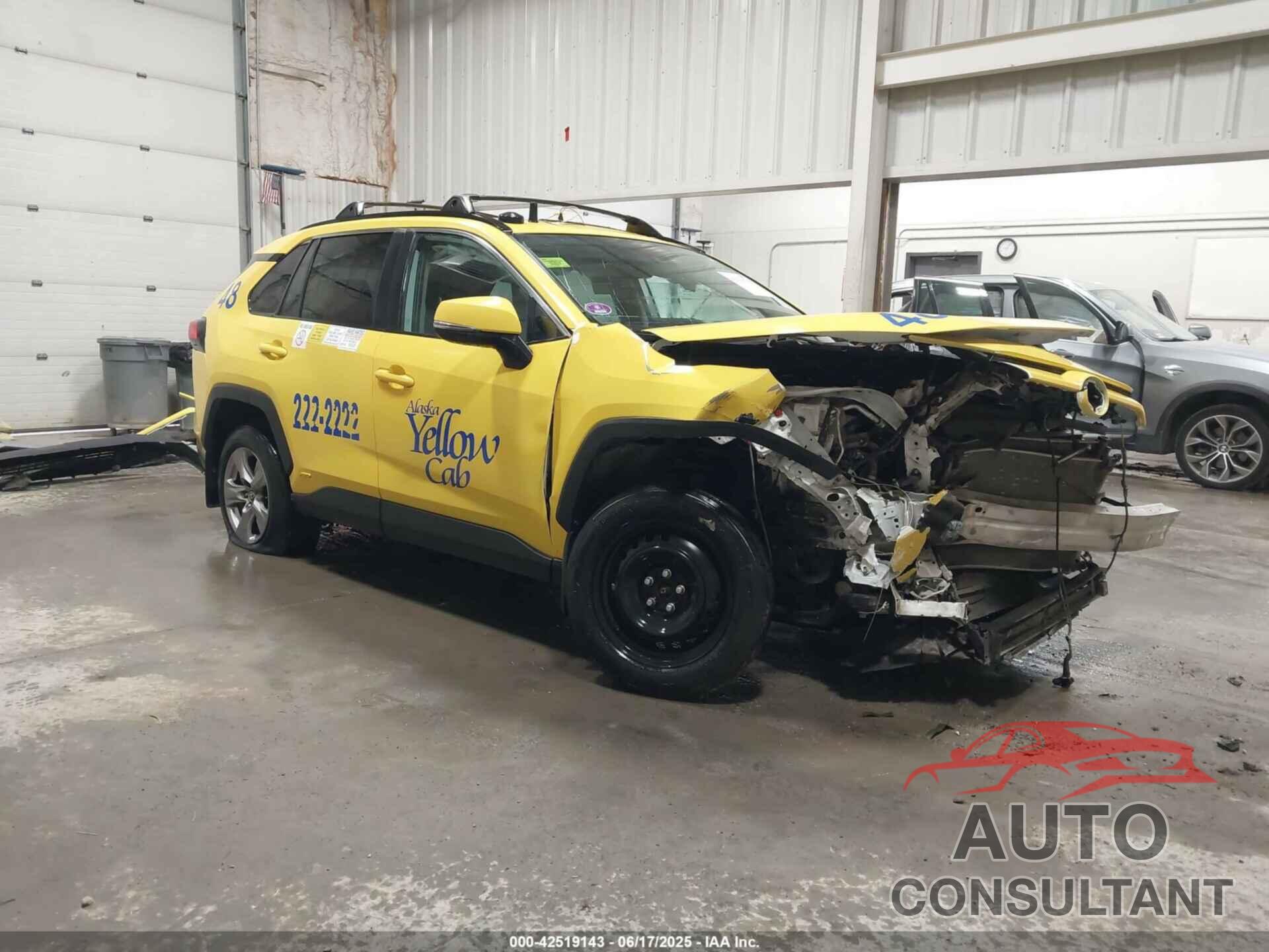 TOYOTA RAV4 HYBRID 2022 - 2T3MWRFV0NW129205