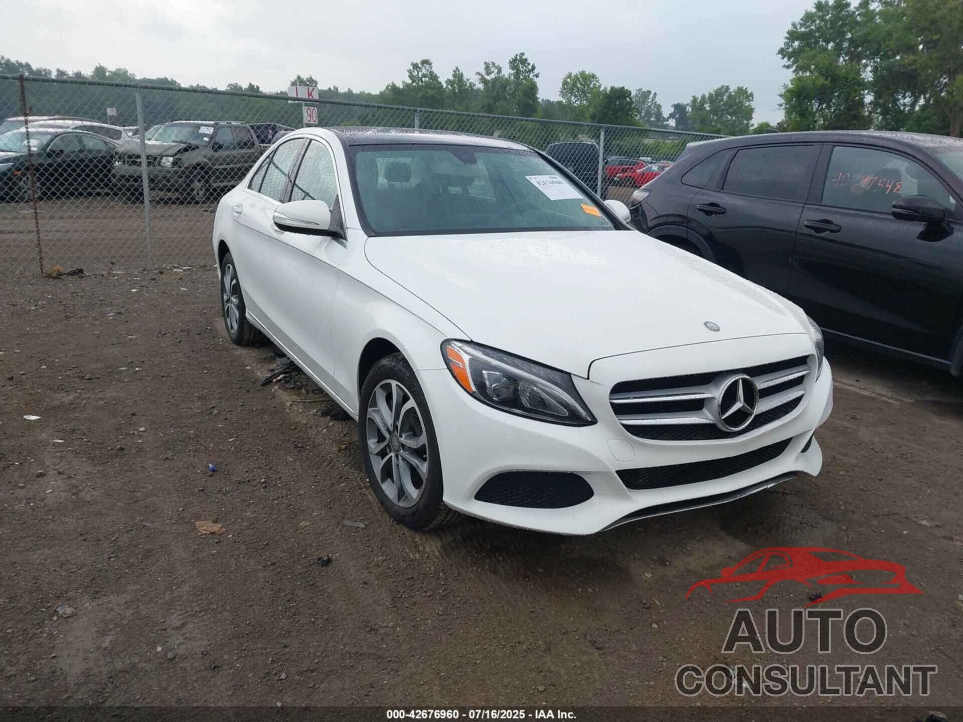 MERCEDES-BENZ C 300 2015 - 55SWF4KB4FU064209