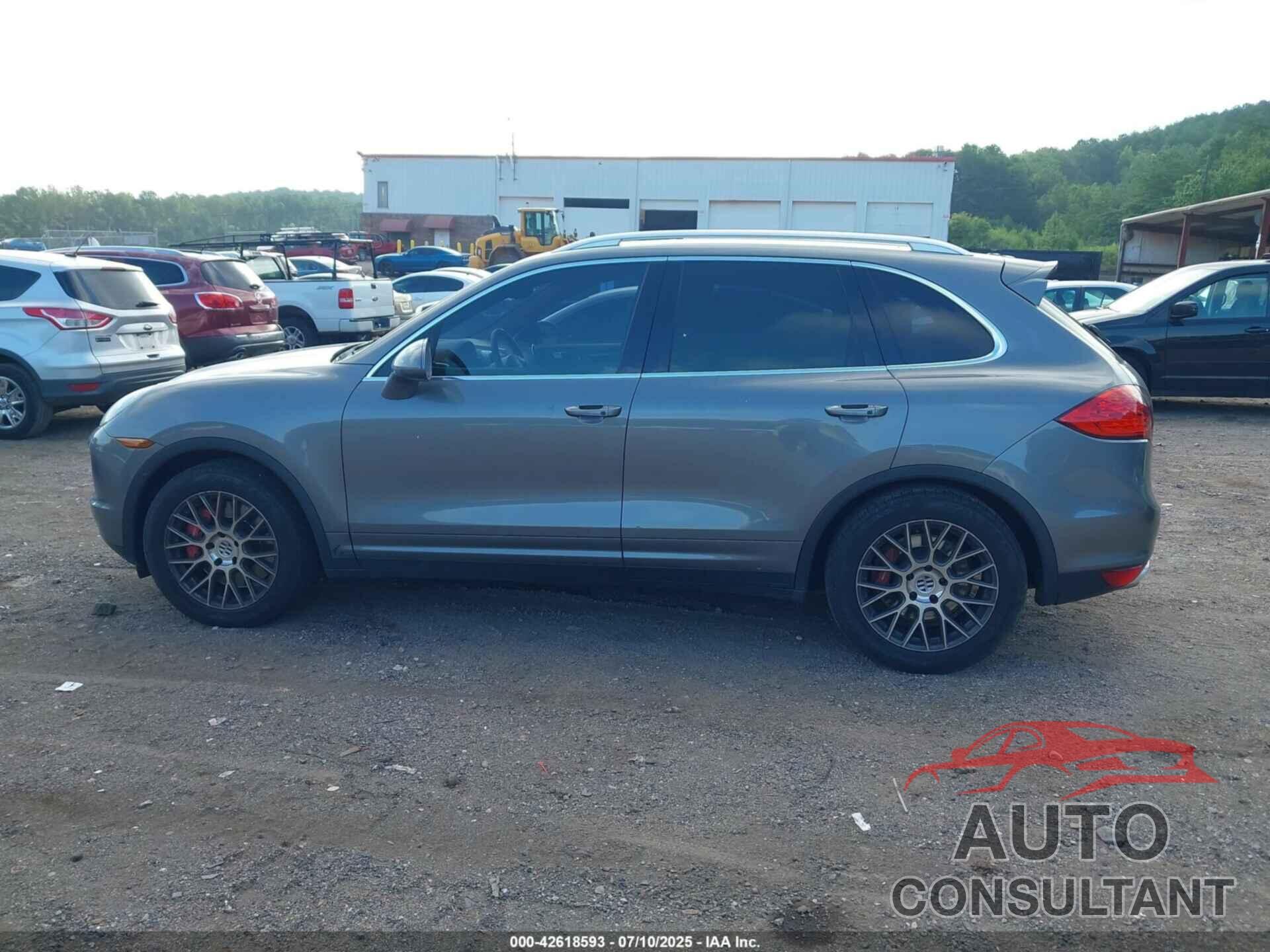 PORSCHE CAYENNE 2012 - WP1AC2A29CLA81105