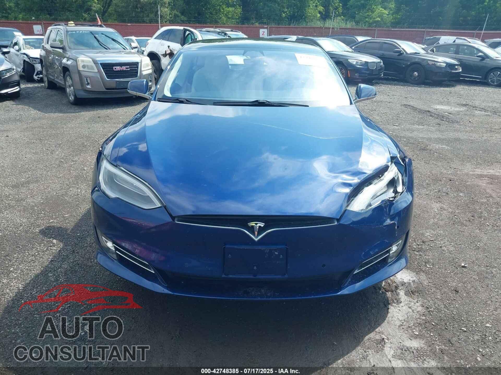 TESLA MODEL S 2017 - 5YJSA1E21HF229113