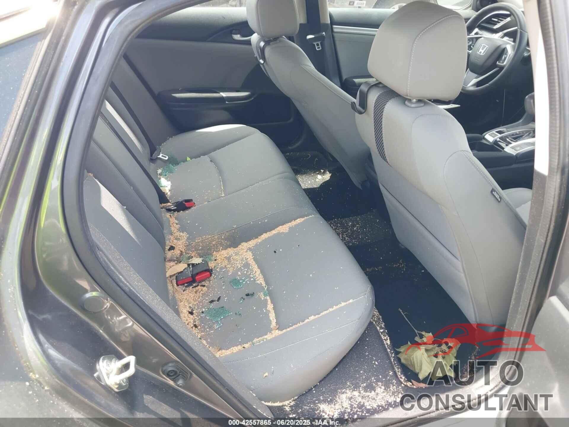 HONDA CIVIC 2017 - 2HGFC2F74HH503783