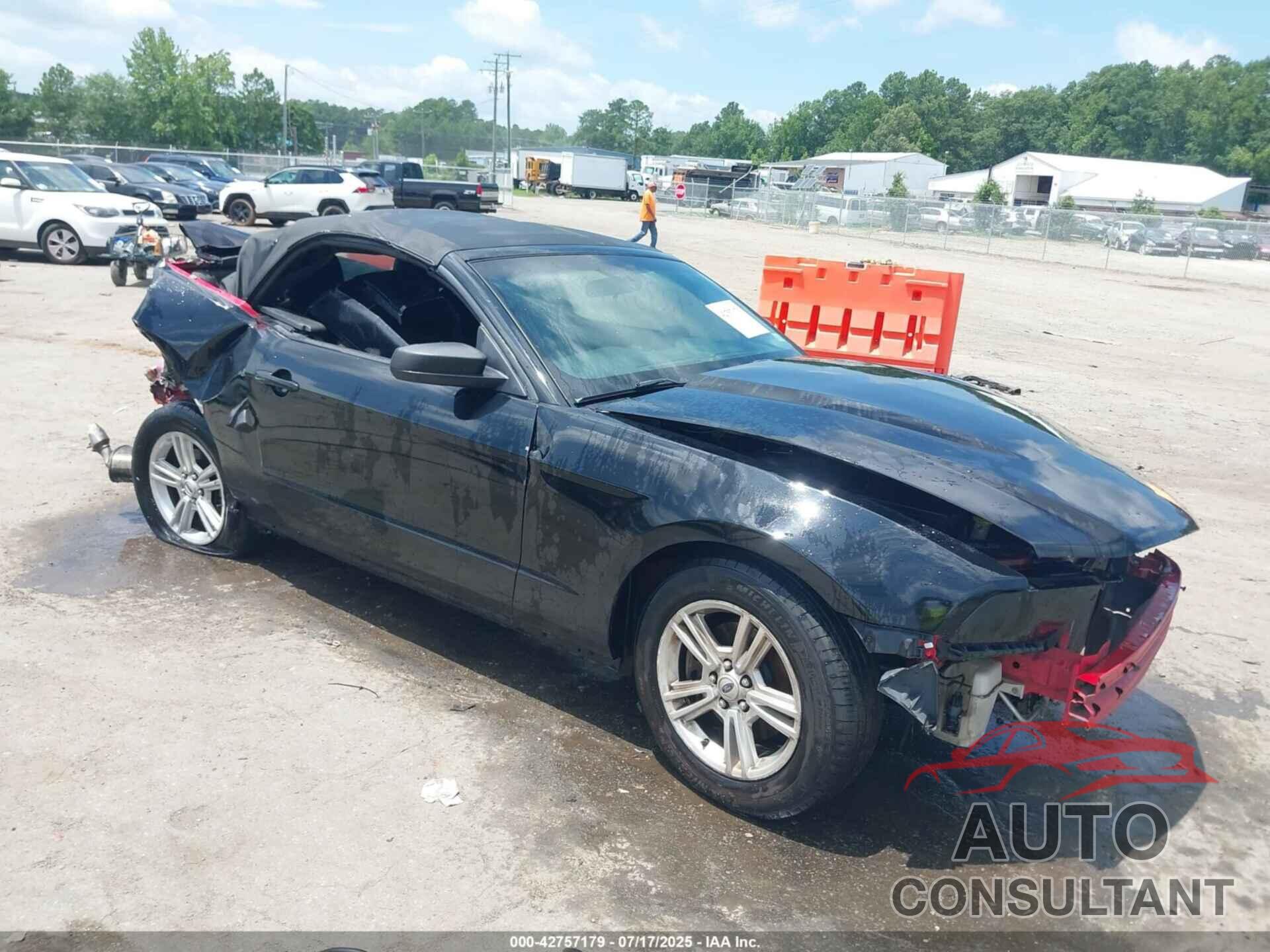 FORD MUSTANG 2012 - 1ZVBP8EM6C5257151