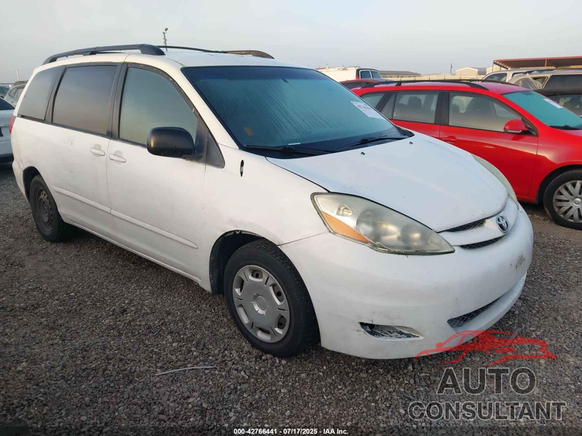 TOYOTA SIENNA 2010 - 5TDKK4CC2AS318586