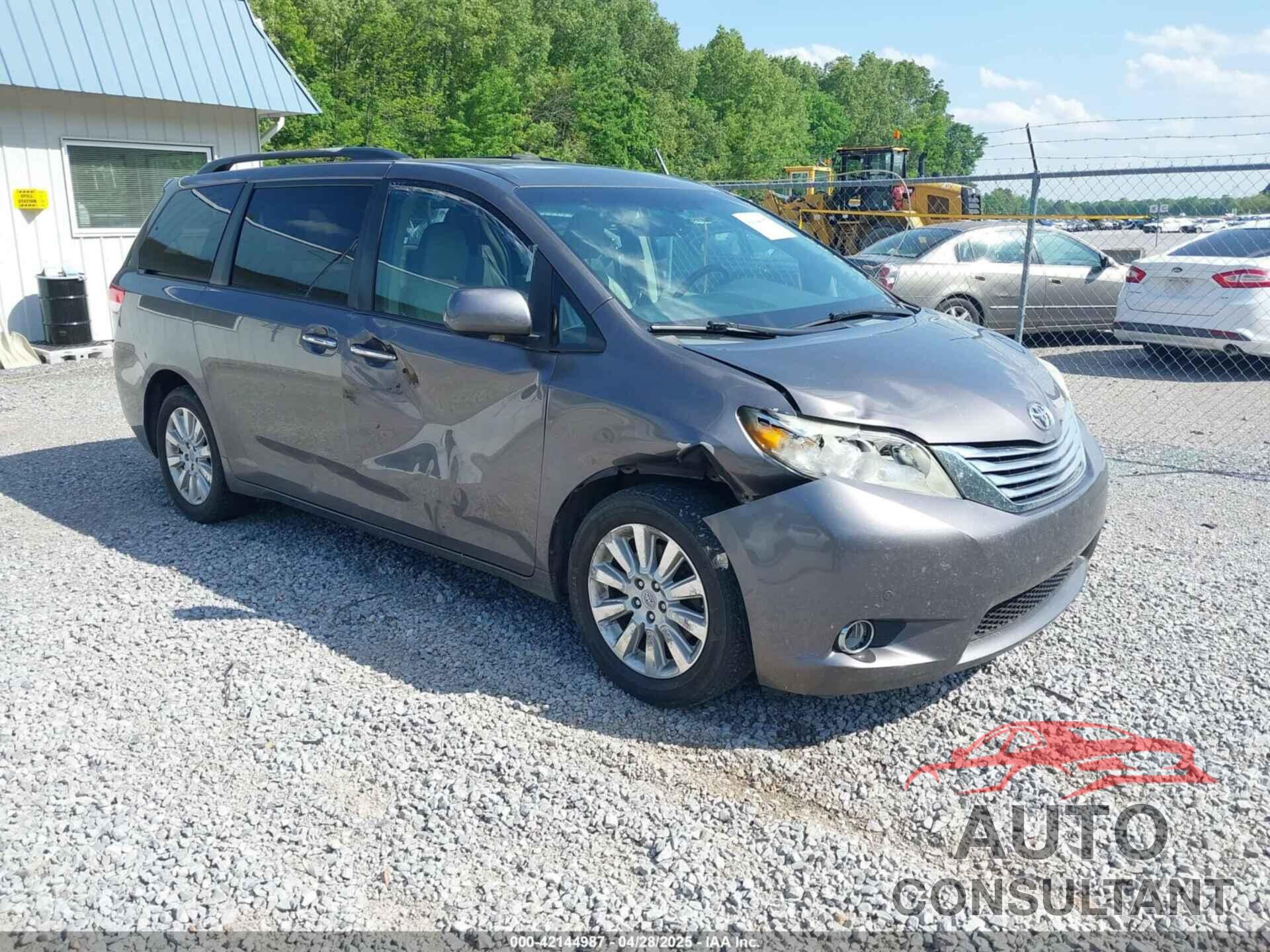 TOYOTA SIENNA 2011 - 5TDDK3DC7BS021817