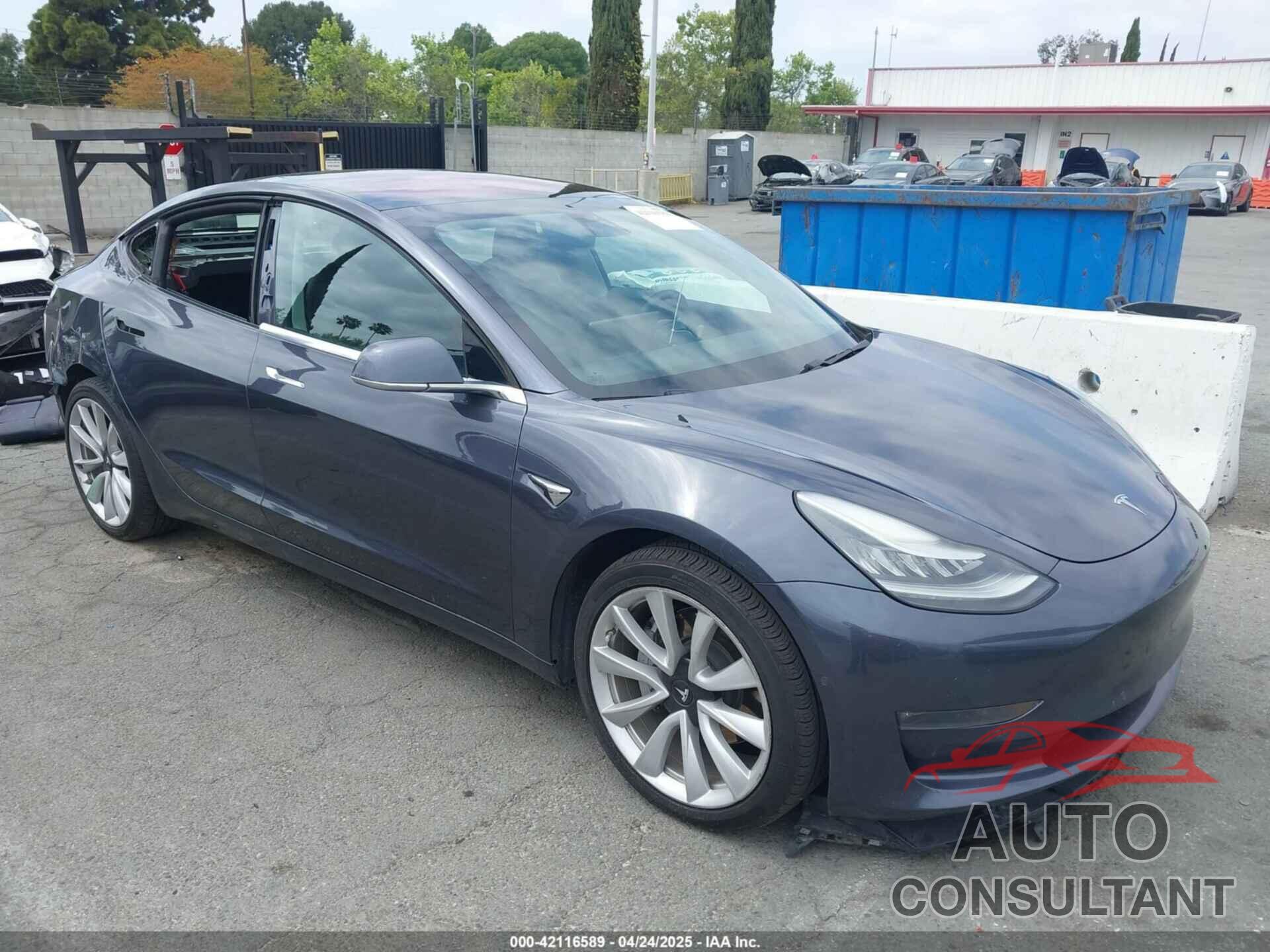 TESLA MODEL 3 2018 - 5YJ3E1EA8JF059385