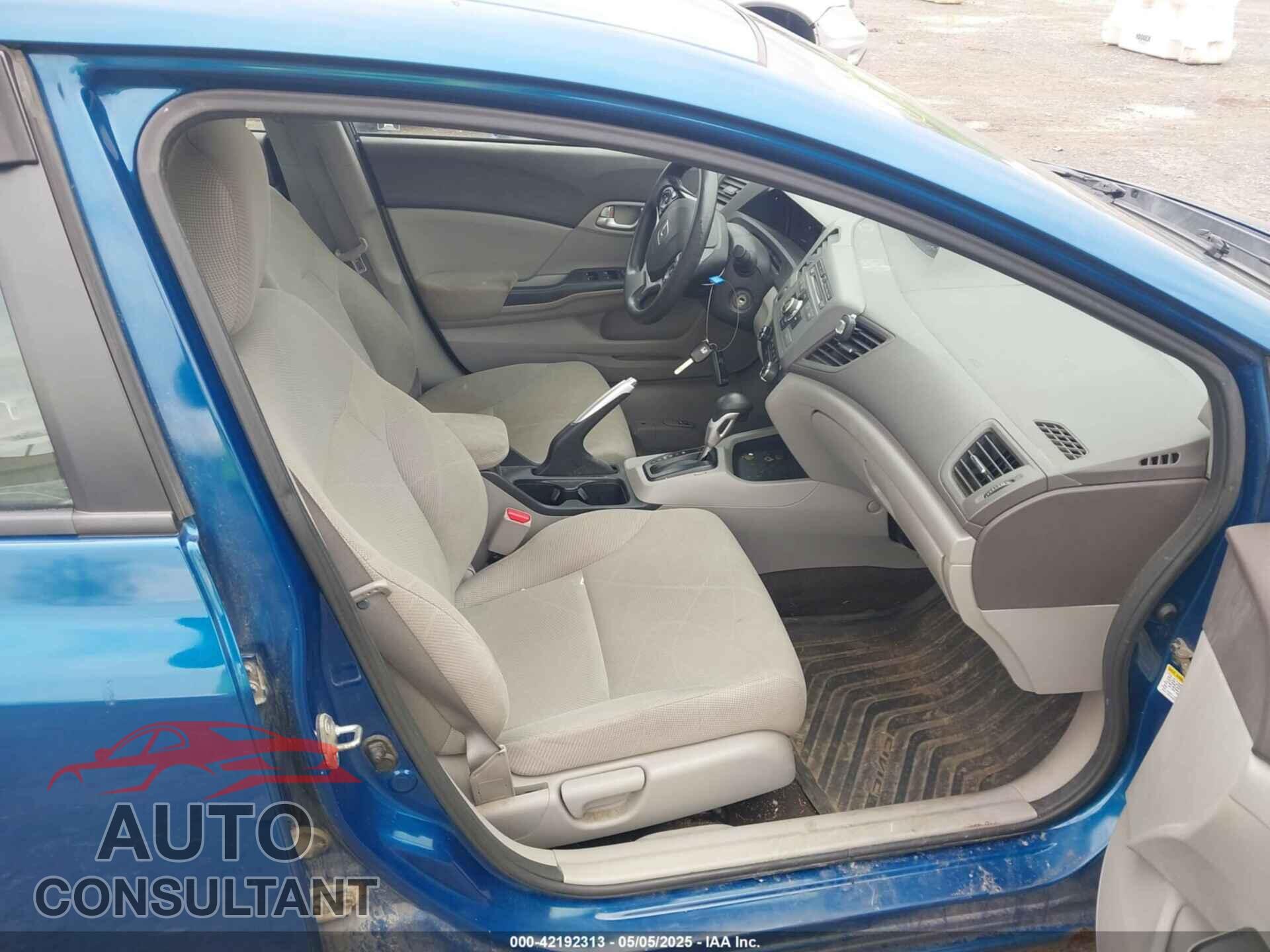 HONDA CIVIC 2012 - 2HGFB2F86CH544873