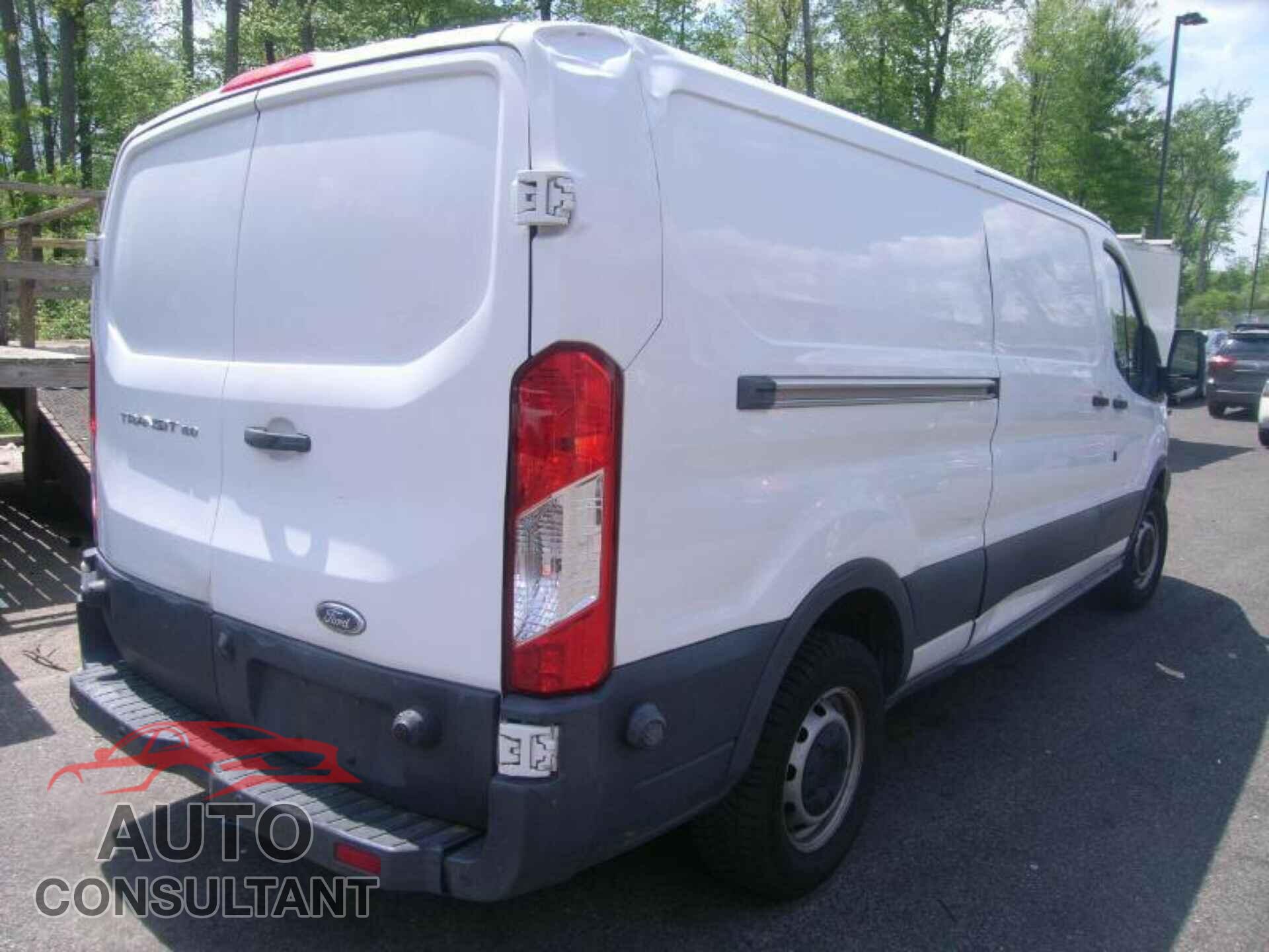 FORD TRANSIT 2015 - 1FTNE2YM1FKB32434