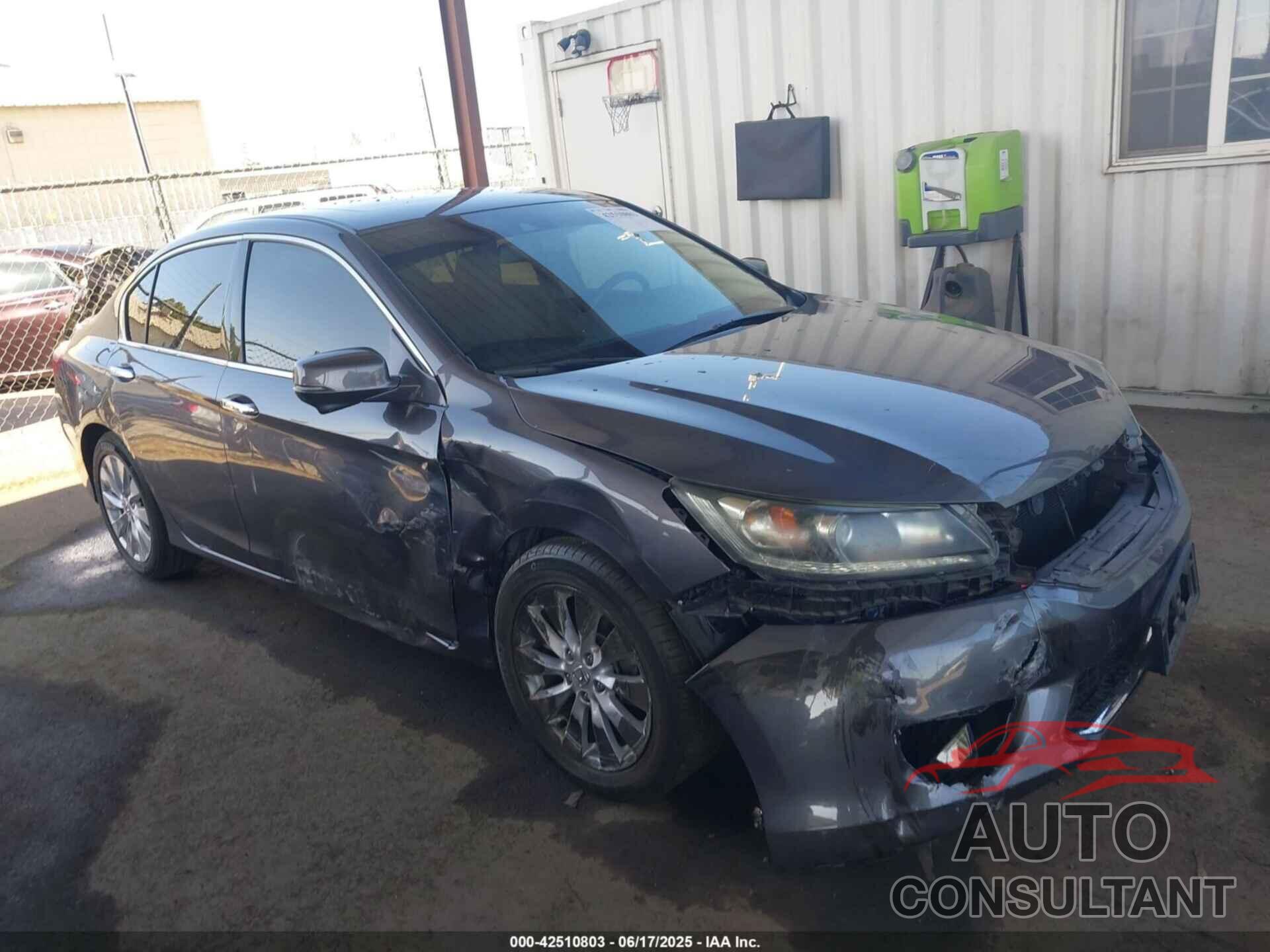 HONDA ACCORD 2015 - 1HGCR3F81FA023373