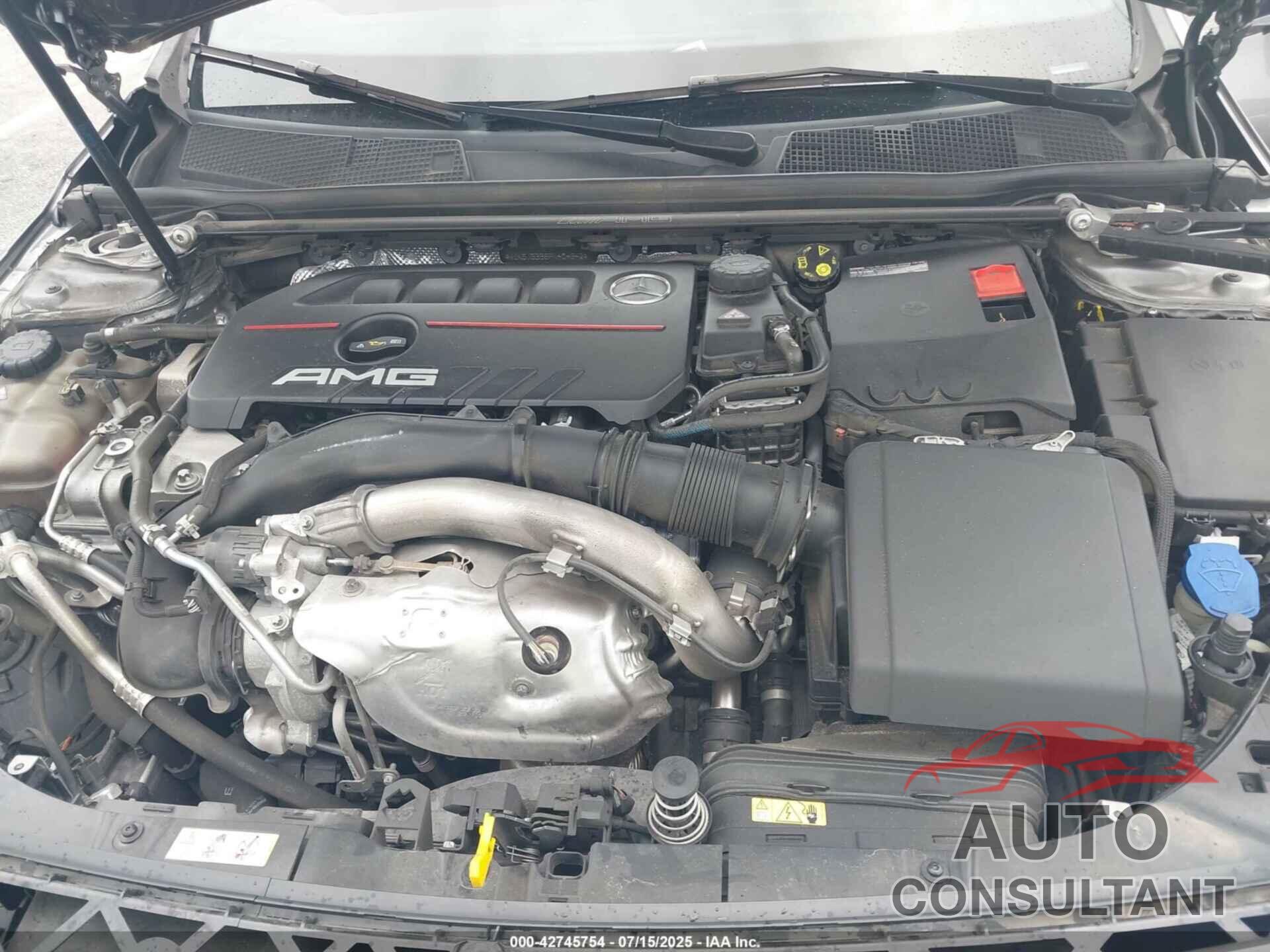 MERCEDES-BENZ AMG CLA 35 2023 - W1K5J5BB8PN404942