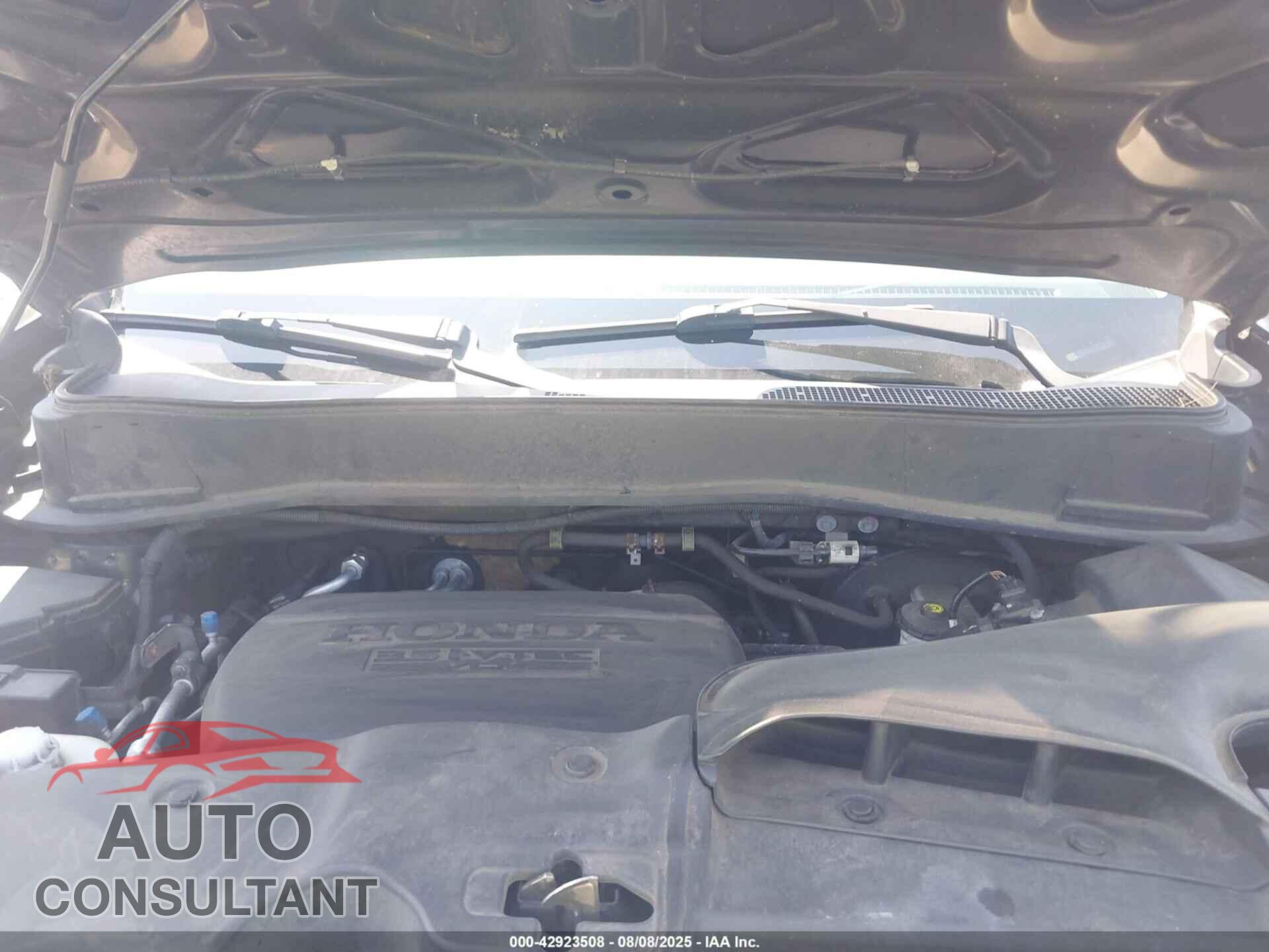HONDA PILOT 2011 - 5FNYF4H68BB006148