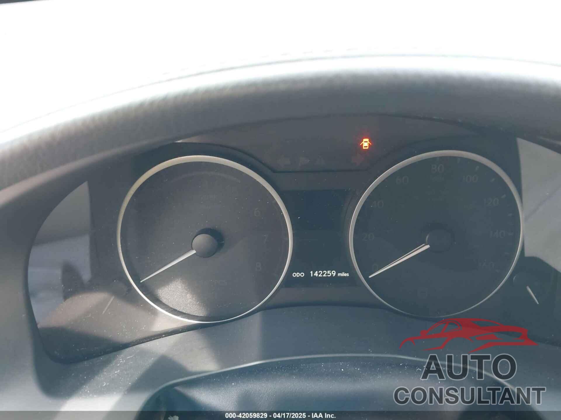 LEXUS ES 300H 2013 - JTHBW1GG4D2005498