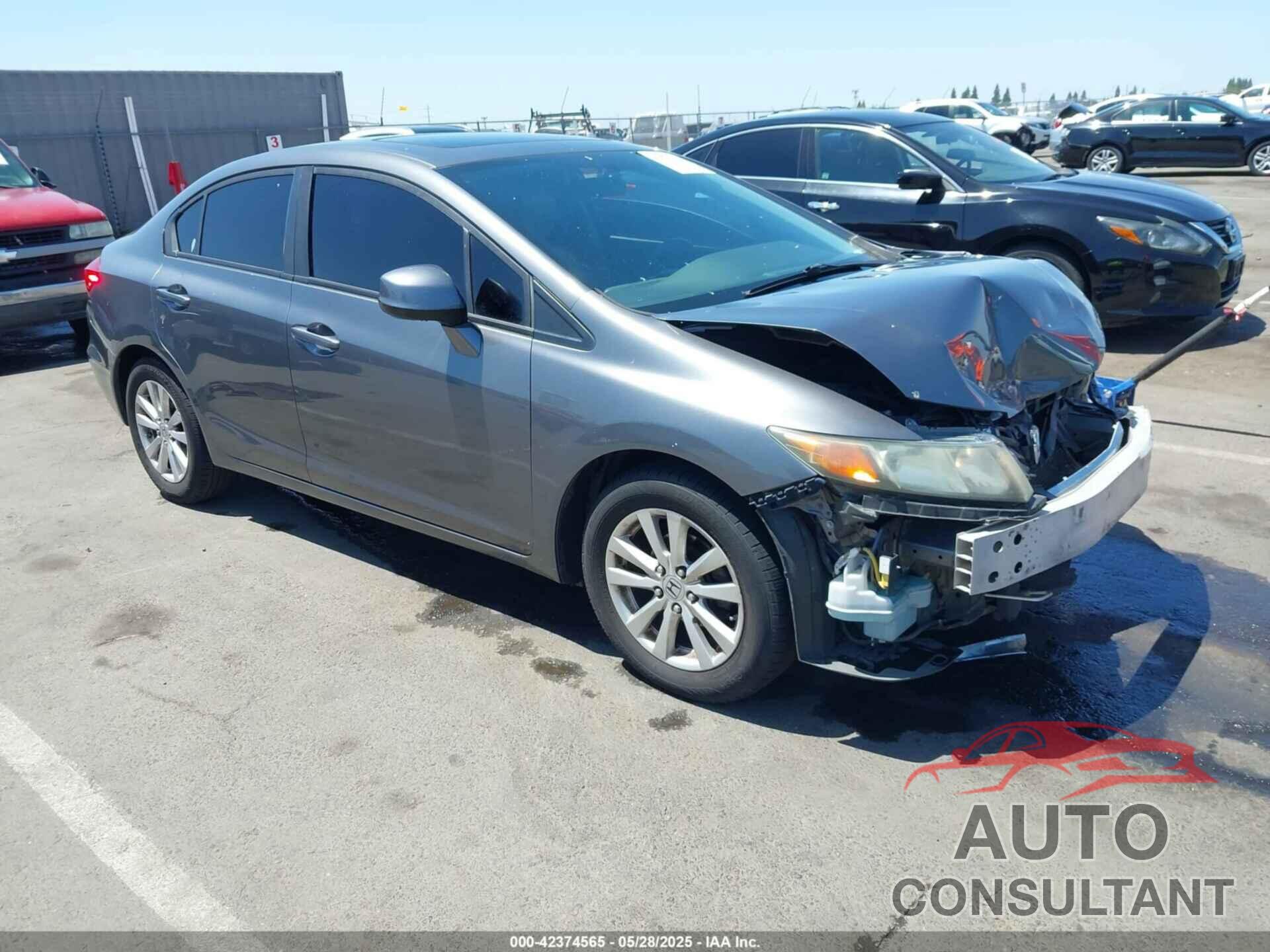 HONDA CIVIC 2012 - 19XFB2F97CE325004