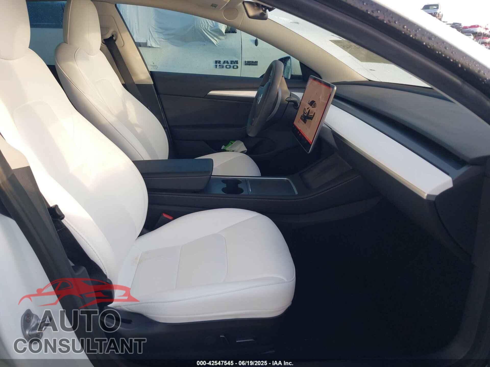 TESLA MODEL 3 2023 - 5YJ3E1EA9PF479343
