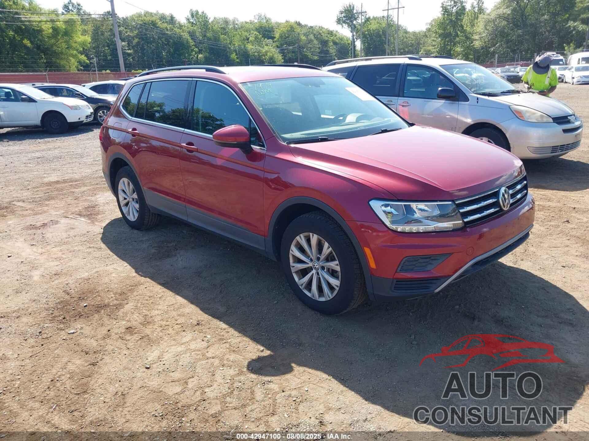 VOLKSWAGEN TIGUAN 2019 - 3VV2B7AX6KM045954