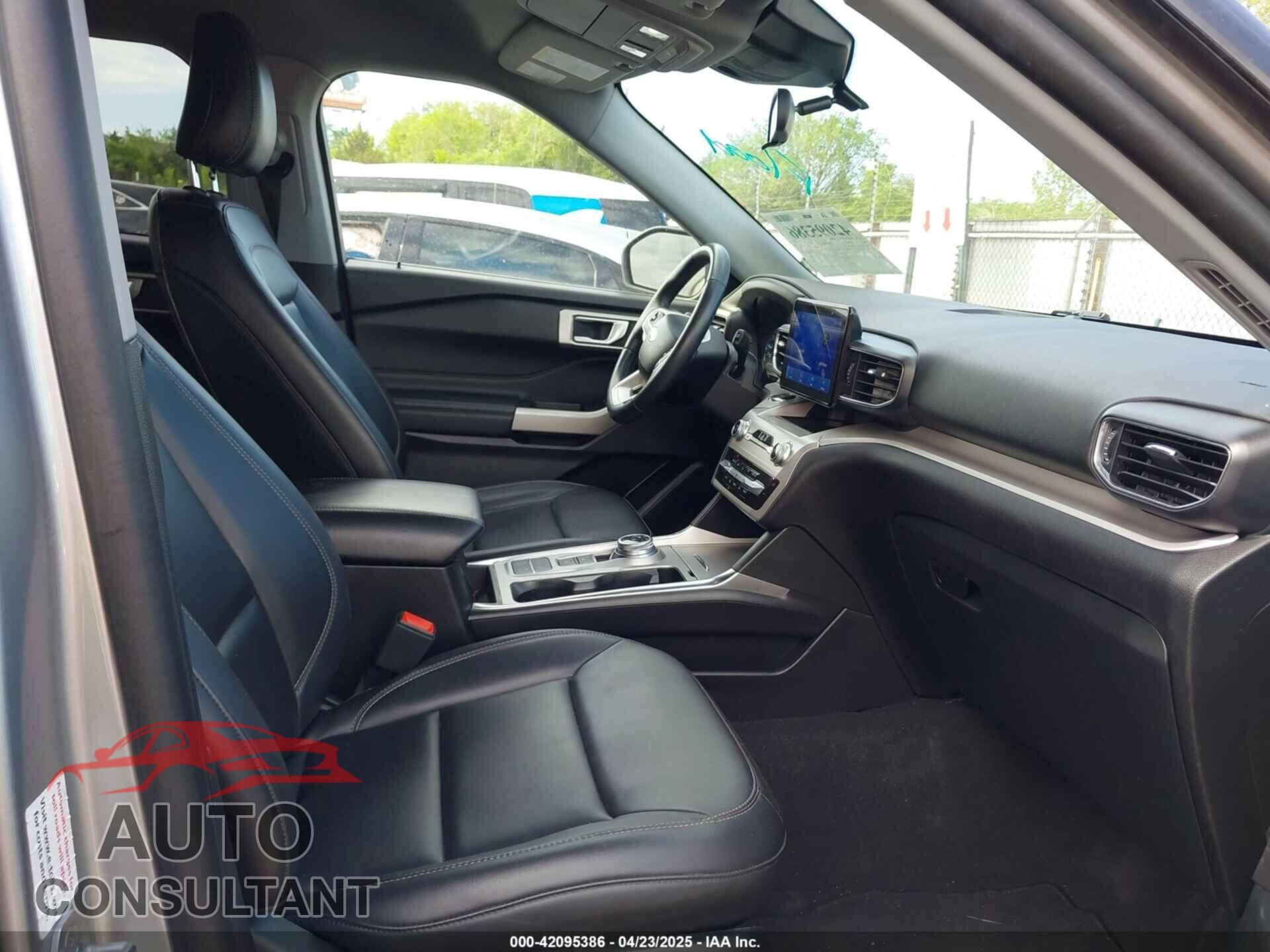 FORD EXPLORER 2023 - 1FMSK7DH0PGB17182