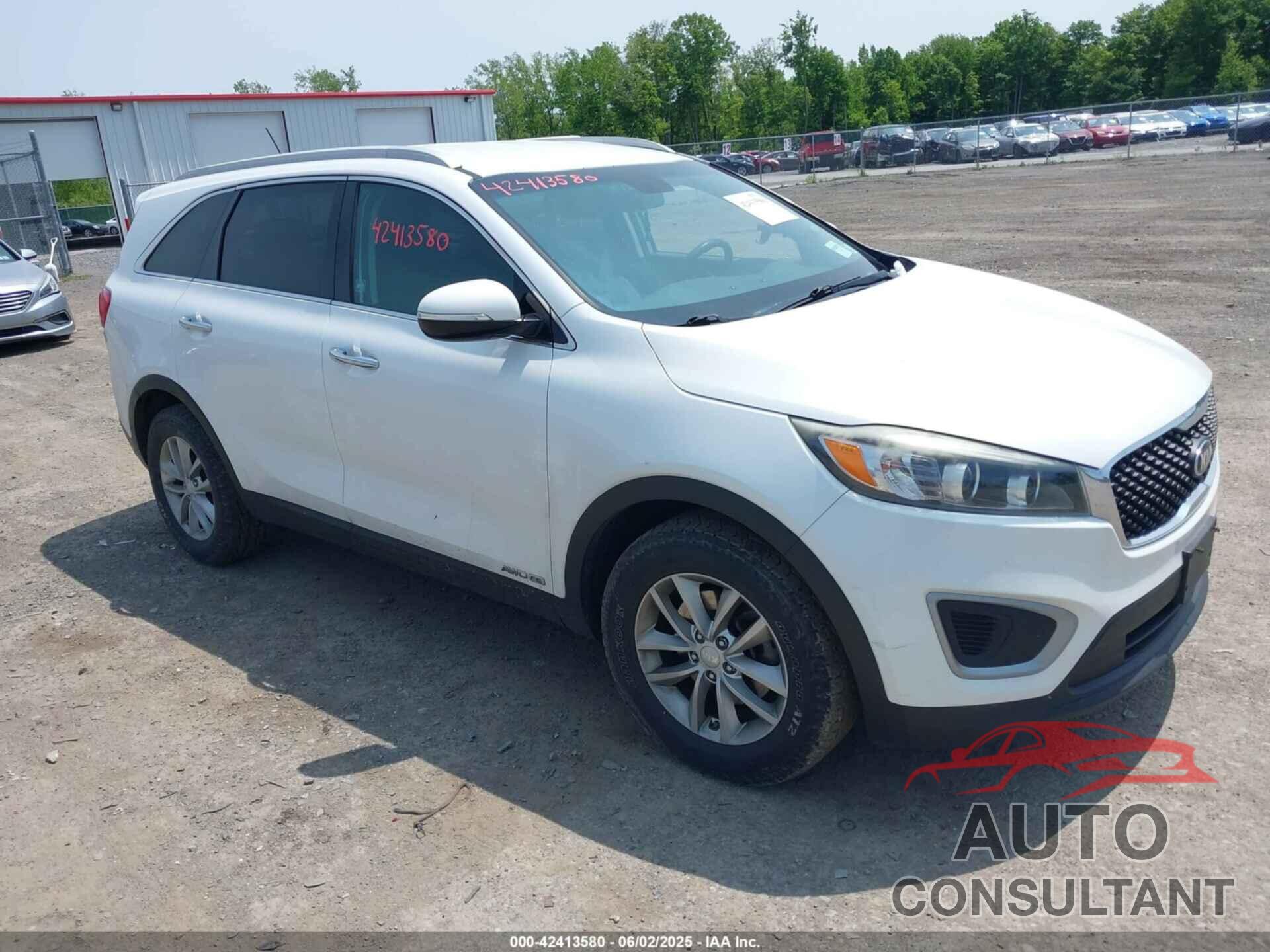 KIA SORENTO 2017 - 5XYPGDA59HG215653