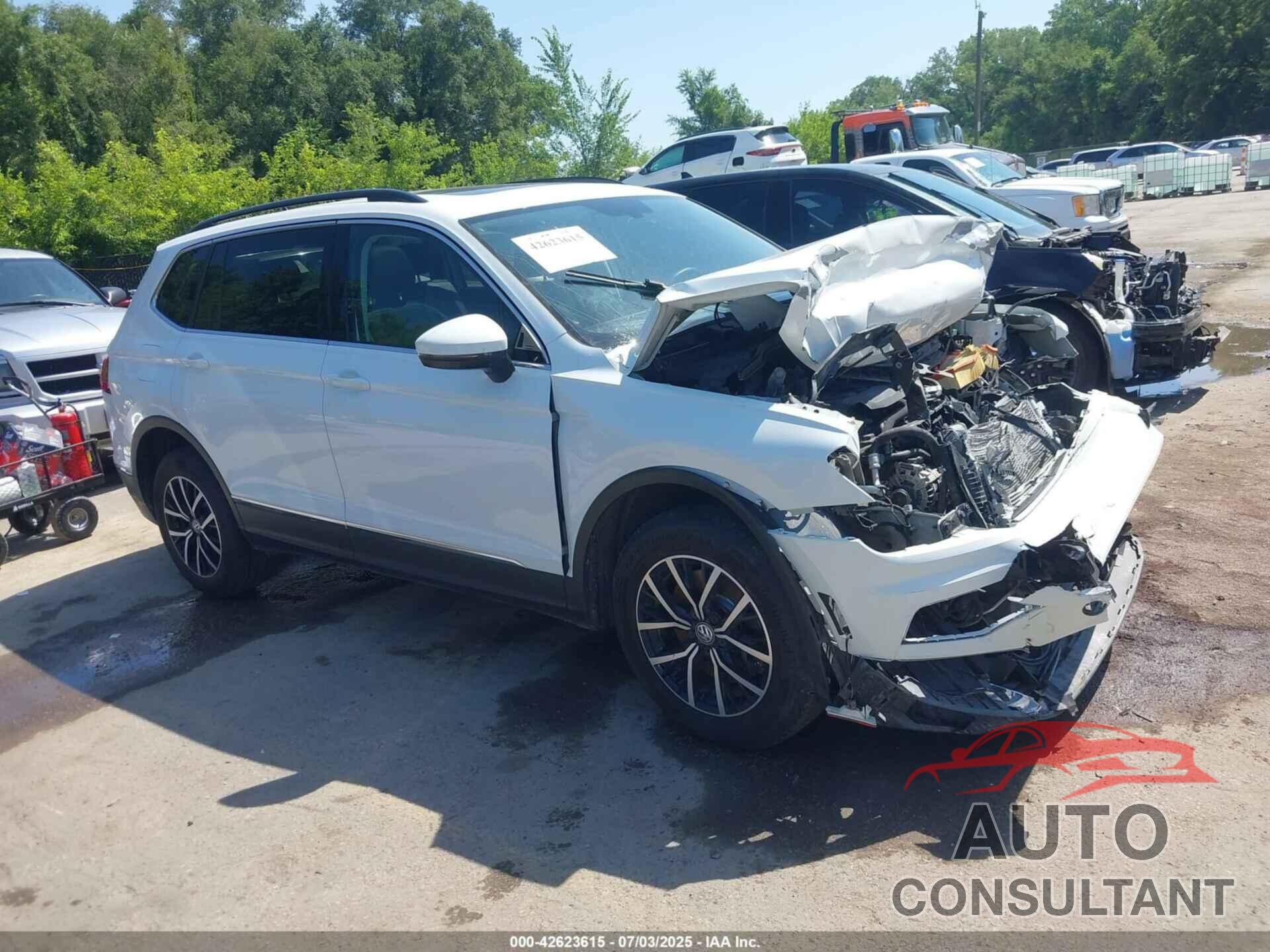 VOLKSWAGEN TIGUAN 2021 - 3VV3B7AX3MM135196