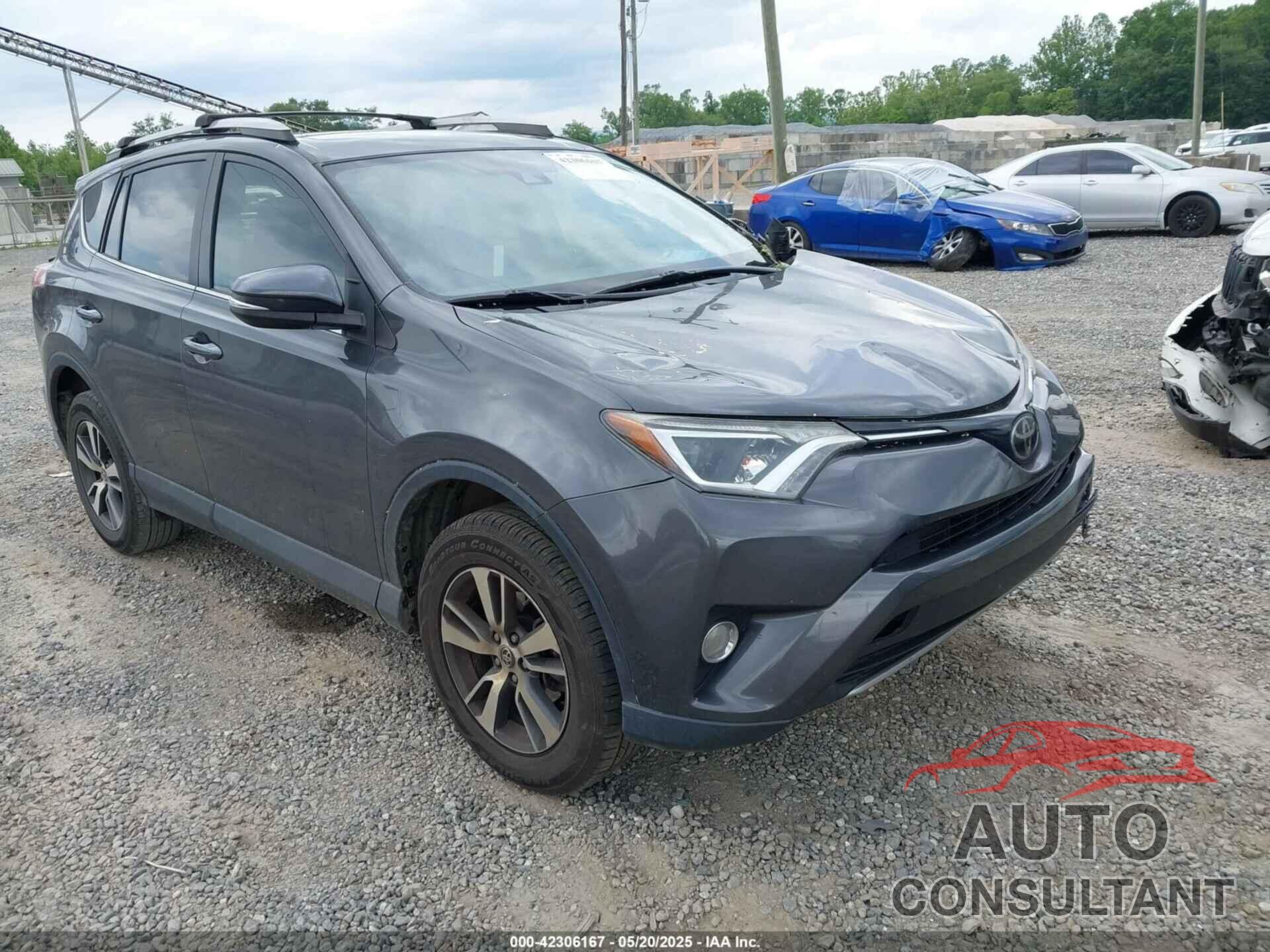 TOYOTA RAV4 2018 - 2T3RFREV2JW842933