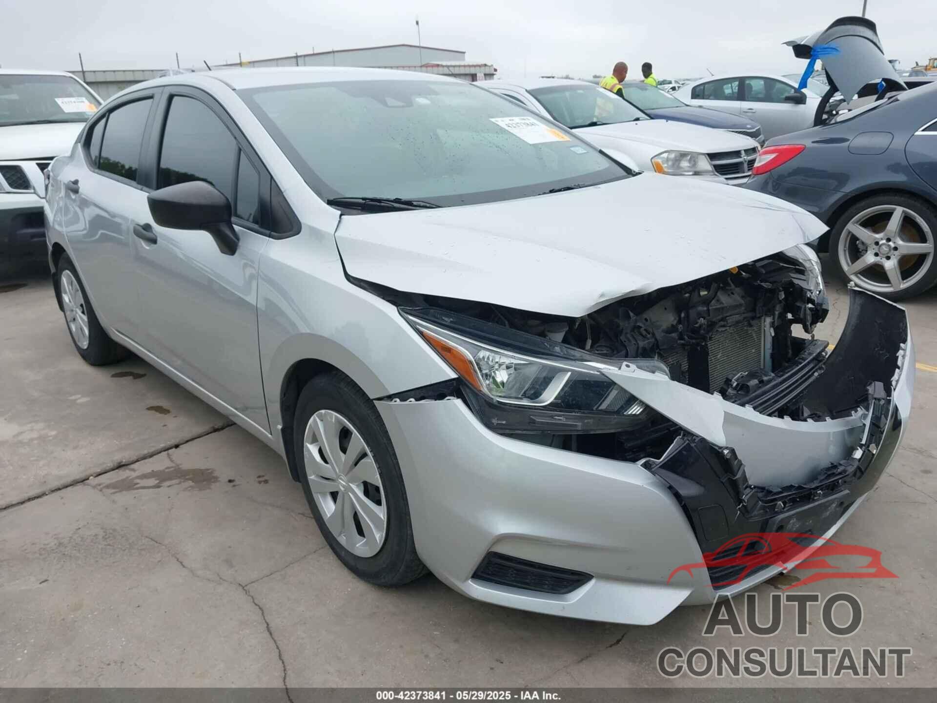 NISSAN VERSA 2020 - 3N1CN8DV1LL917221