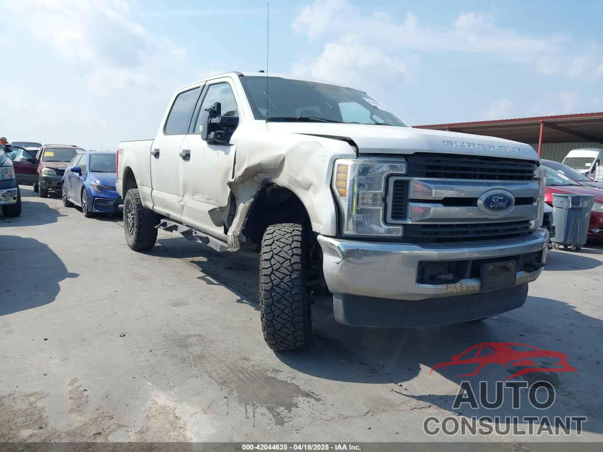 FORD F-250 2018 - 1FT7W2B67JEC61723