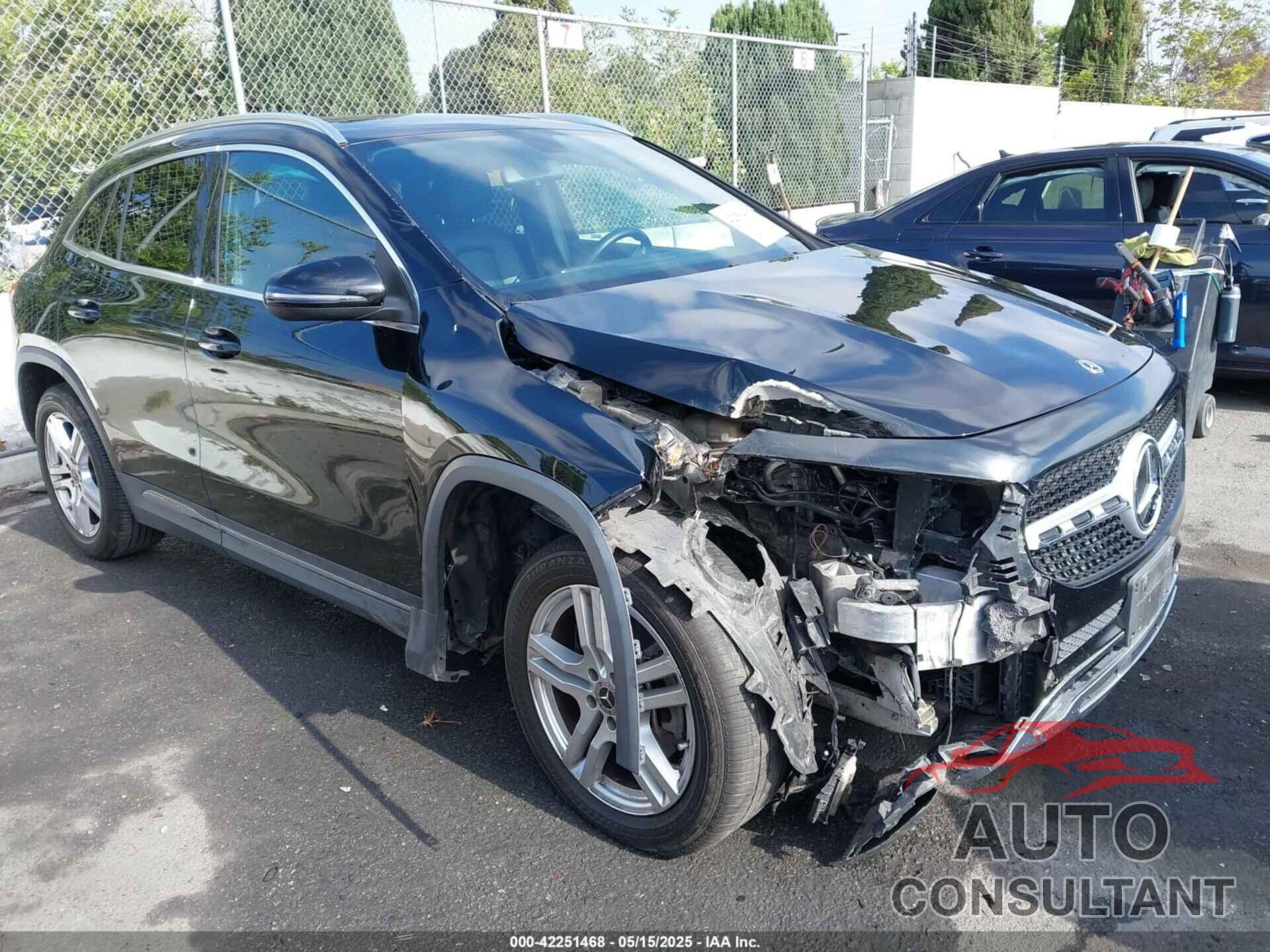 MERCEDES-BENZ GLA 250 2021 - W1N4N4GB6MJ282039
