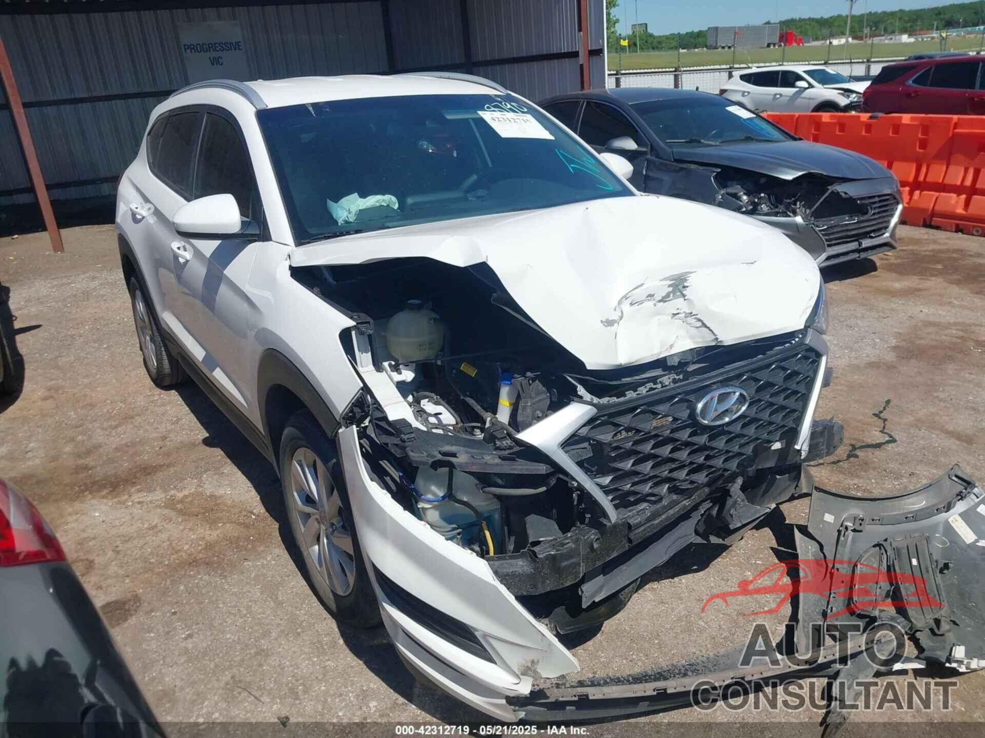 HYUNDAI TUCSON 2019 - KM8J33A44KU038790