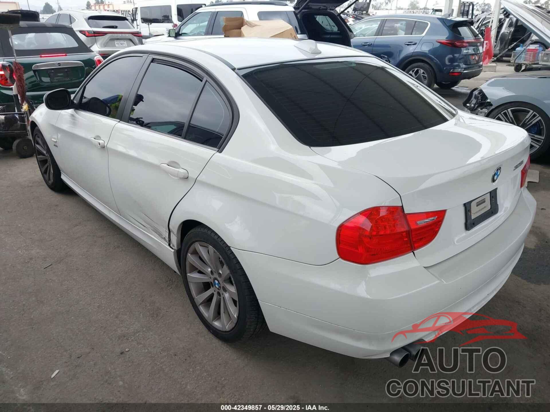 BMW 328I 2011 - WBAPK7C56BA972057