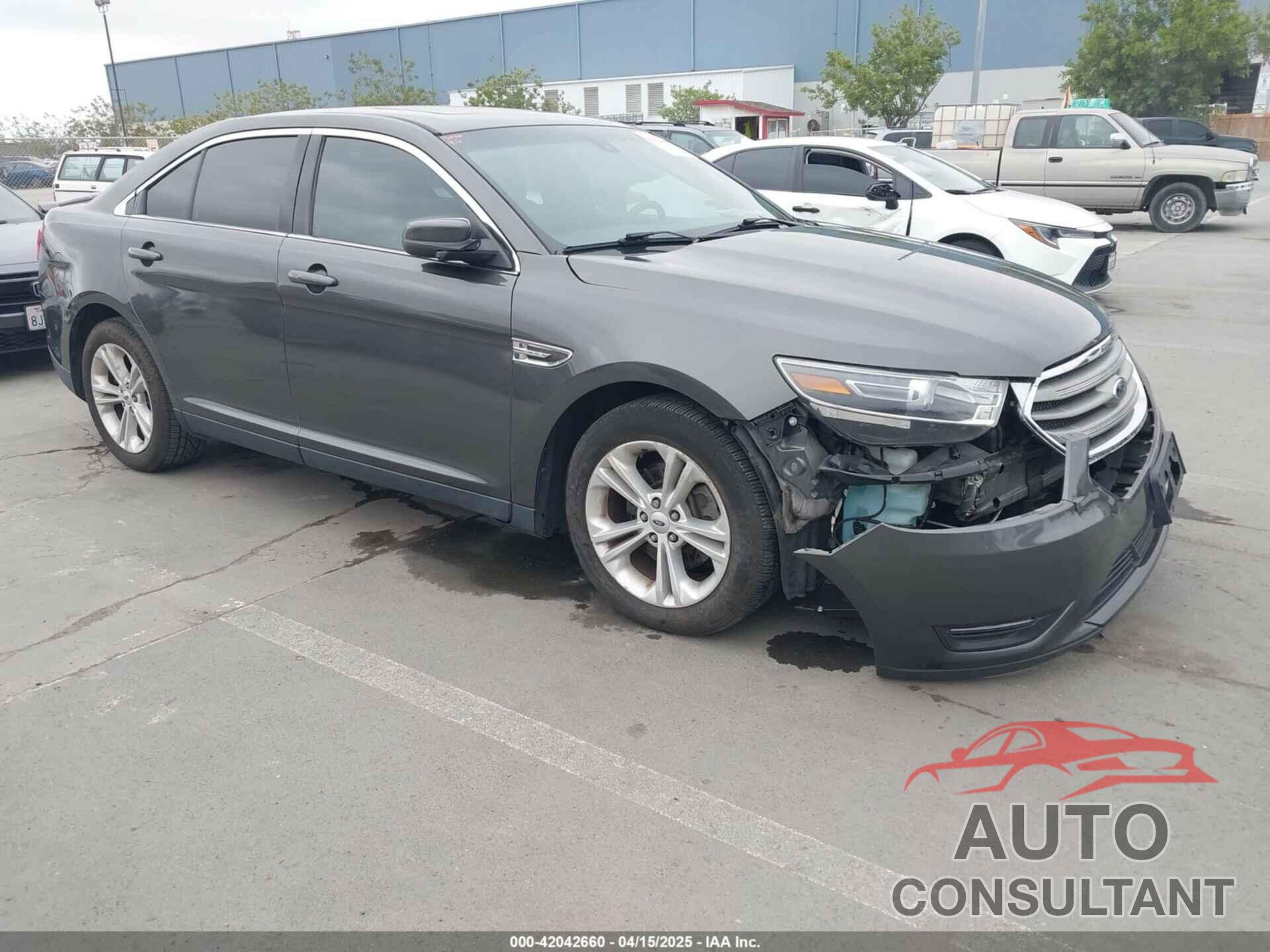 FORD TAURUS 2017 - 1FAHP2E83HG117296